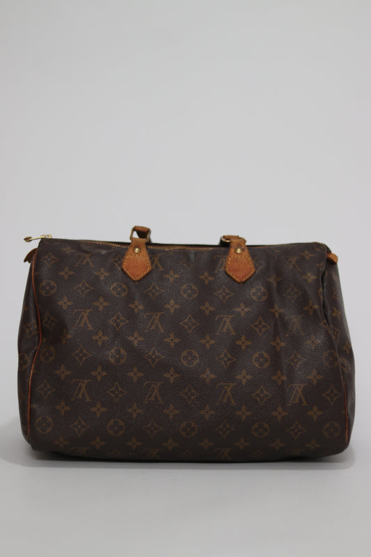 LOUIS VUITTON Monogram Speedy 35
