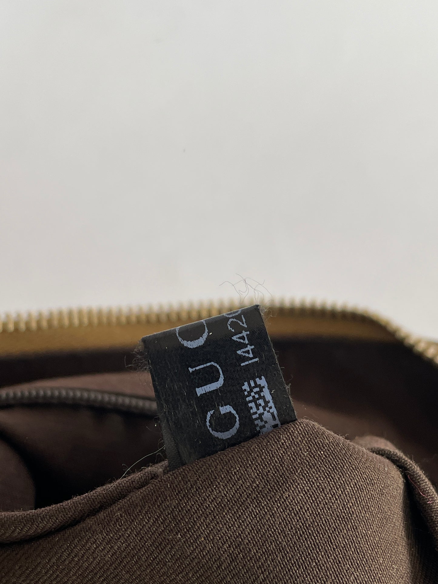 GUCCI Beige/Gold GG Canvas Large D Ring Hobo Bag