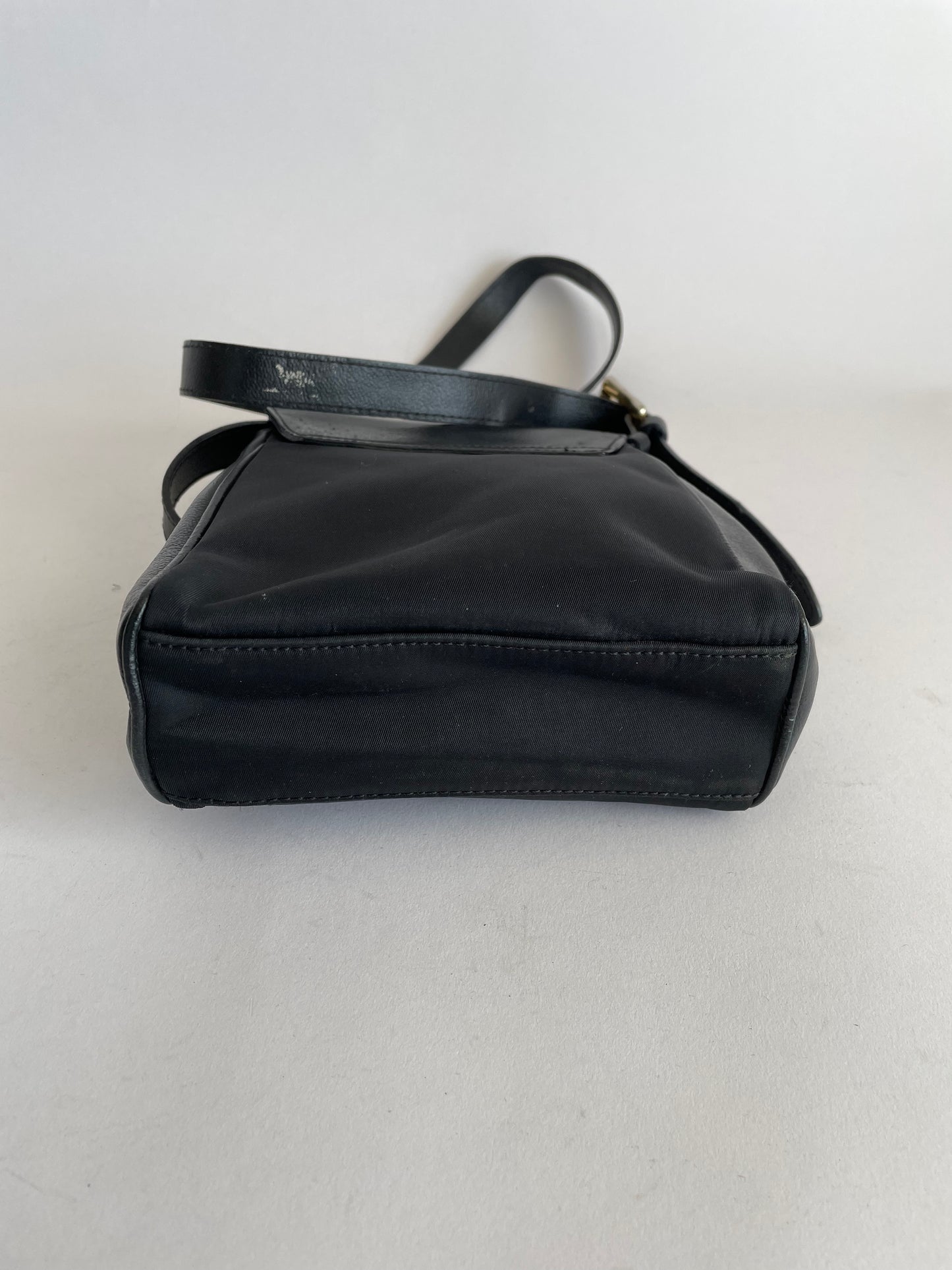 GIVENCHY Vitange Leather Crossbody bag