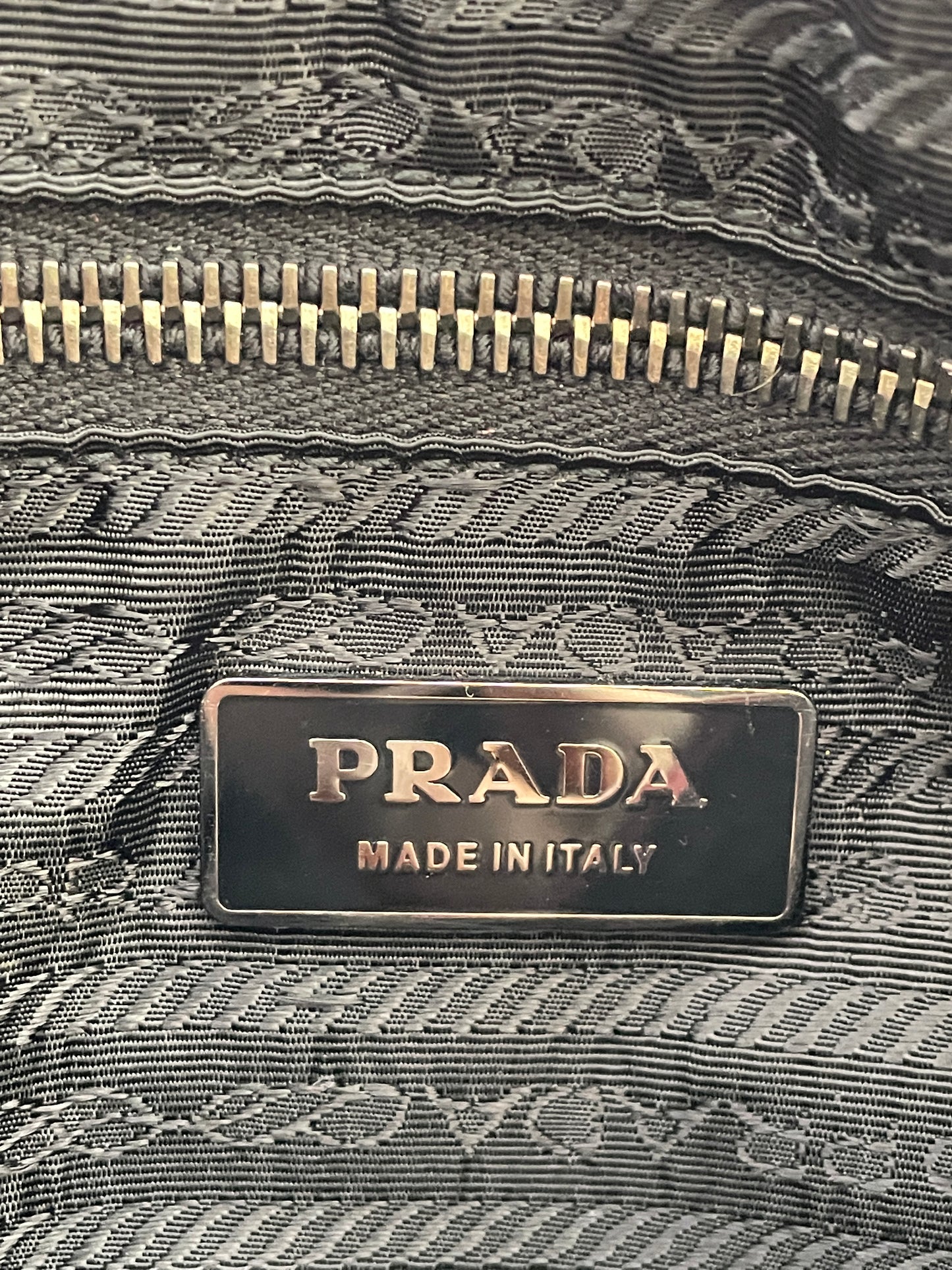 VINTAGE PRADA Pink Women’s Suede Shoulder bag.