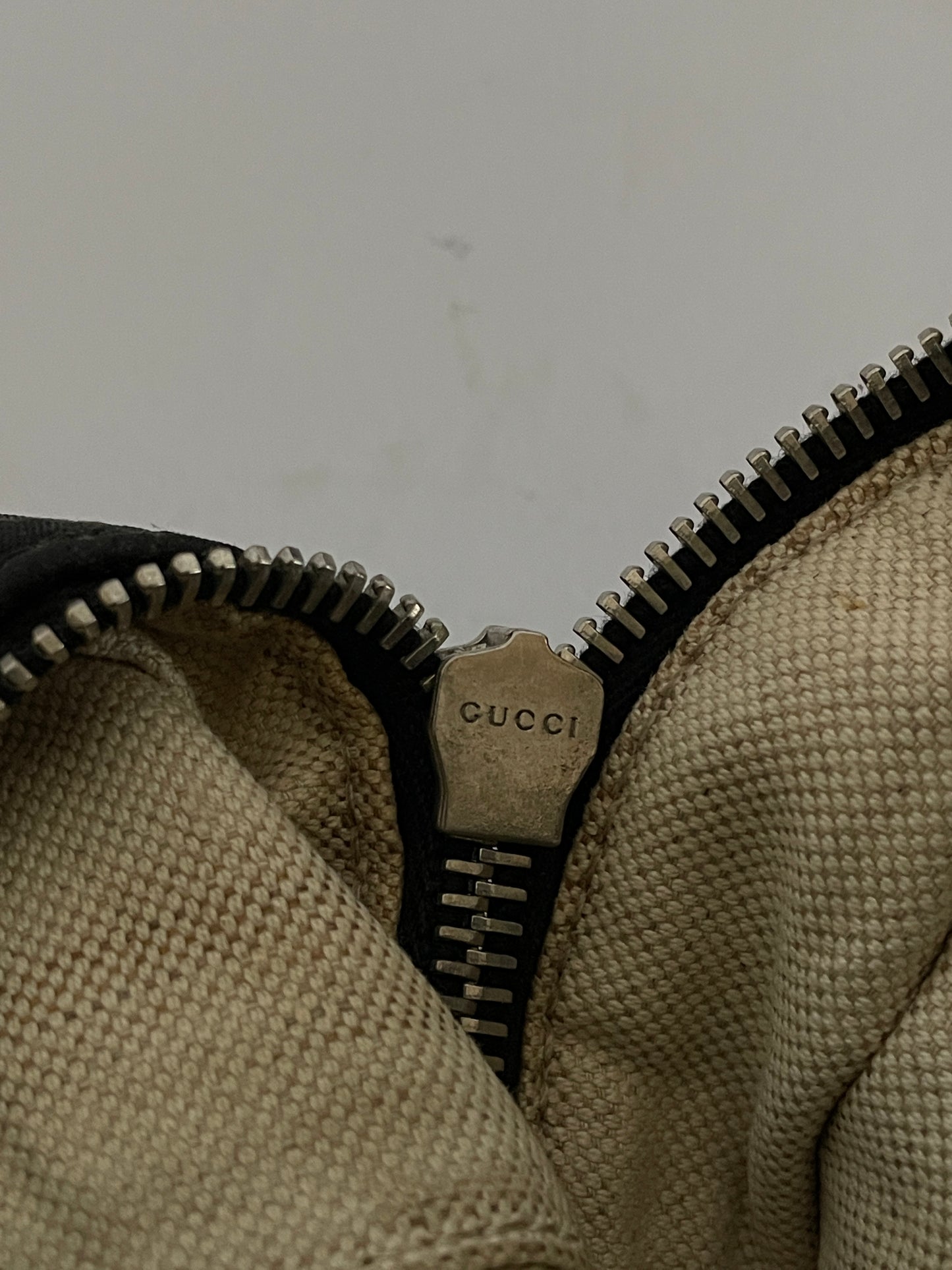 Gucci Black Guccissima Leather/Canvas Flat Messenger Bag