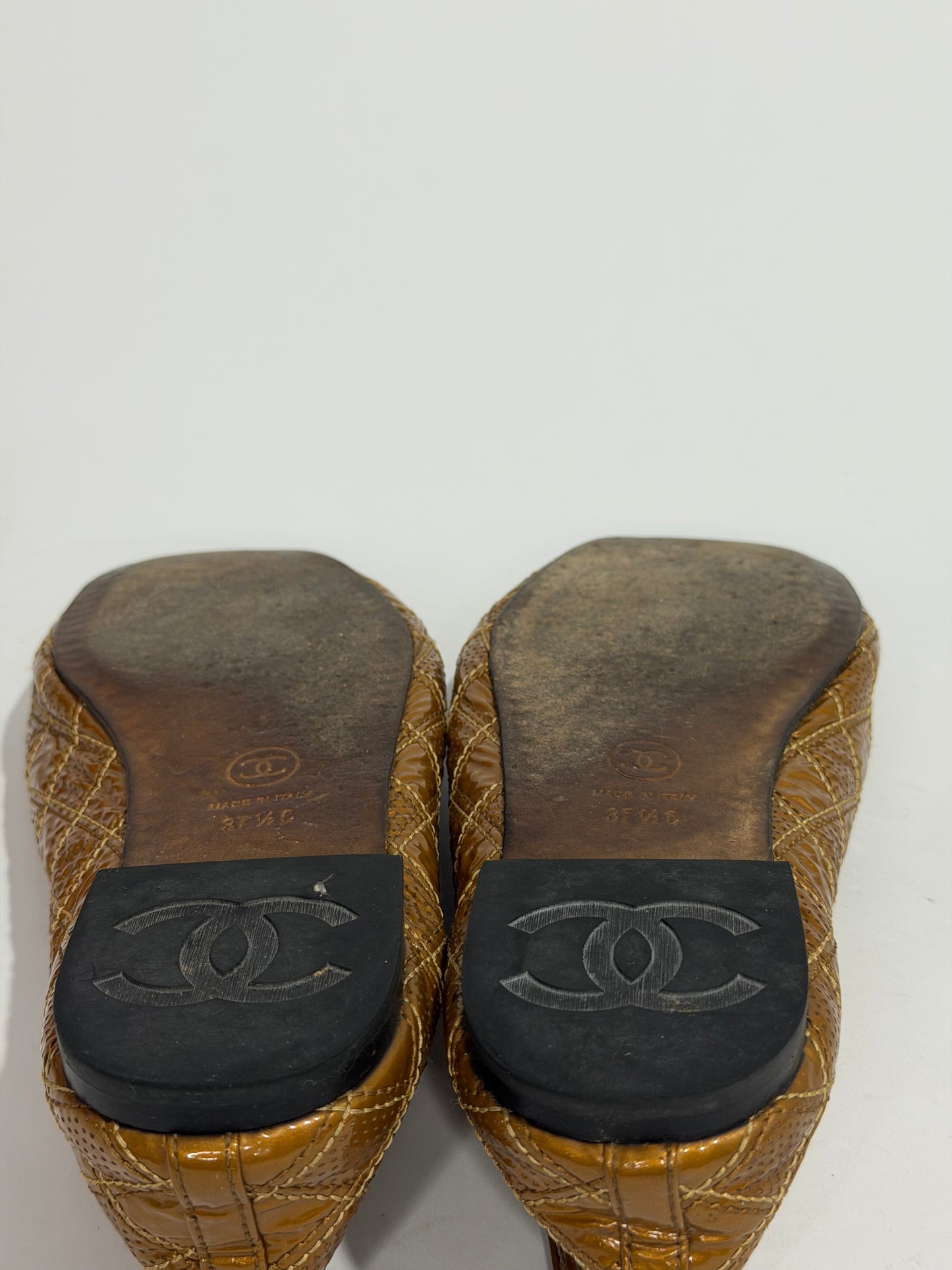 CHANEL Tan Quilted Leather Driver Loafers Size 37.5 EU/7.5 US/ 4.5 UK