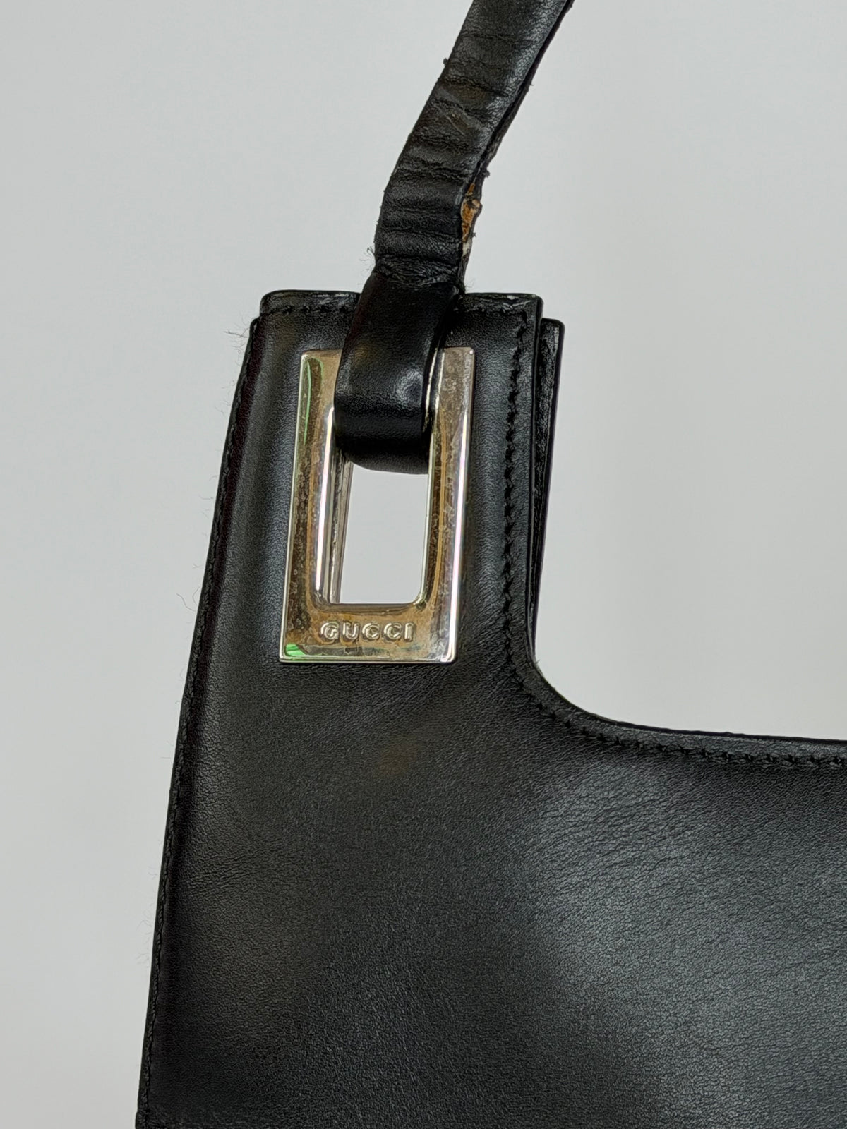 Gucci
Leather Shoulder Bag Vintage