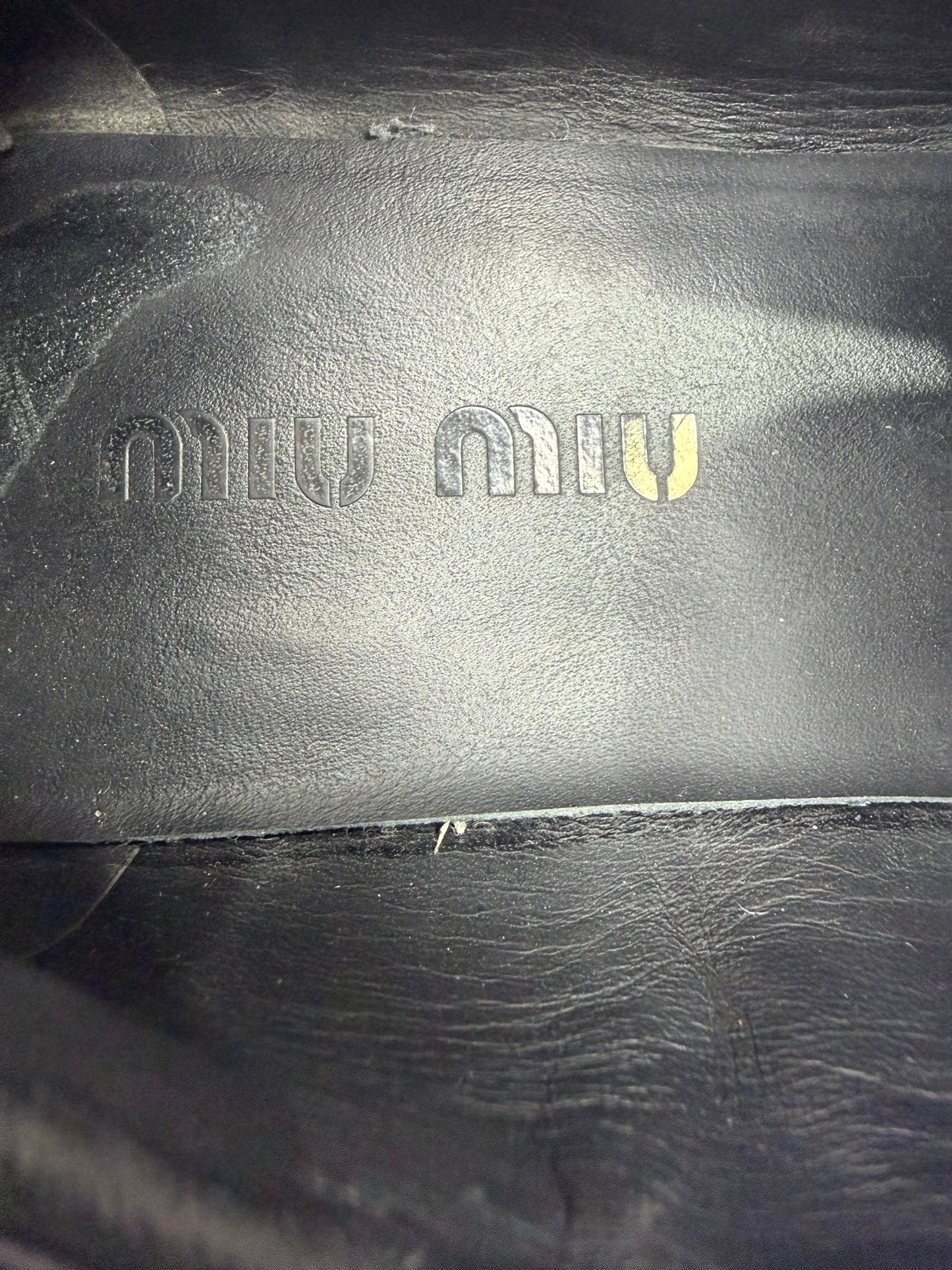 Miu Miu
Black Leather Penny Loafers
Women's Size: 9 US | IT 39