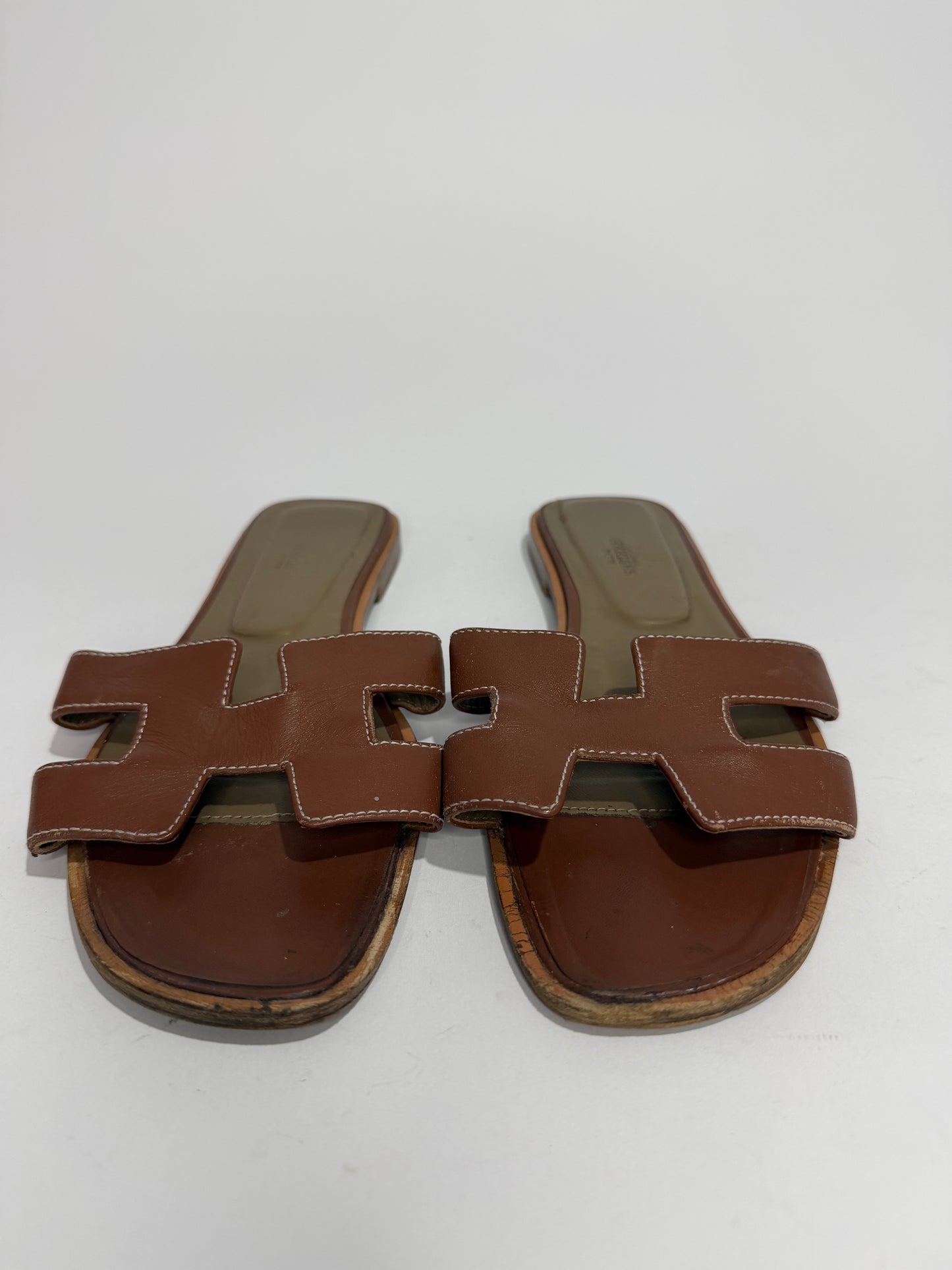 HERMES Brown Box Calfskin Oran Sandals 39 EU/ 9 US / 6 UK