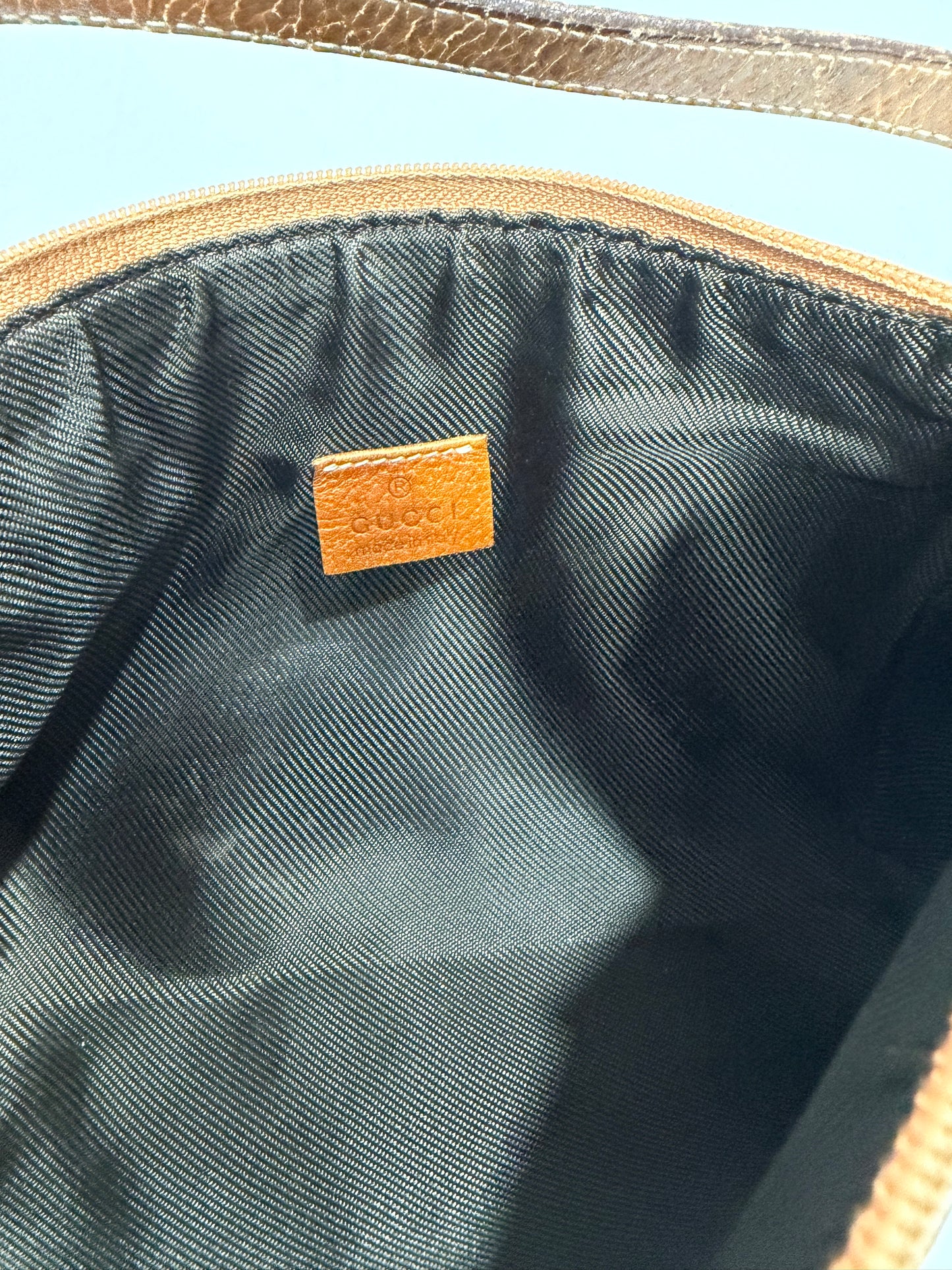 GUCCI ABBEY D-RING POCHETTE