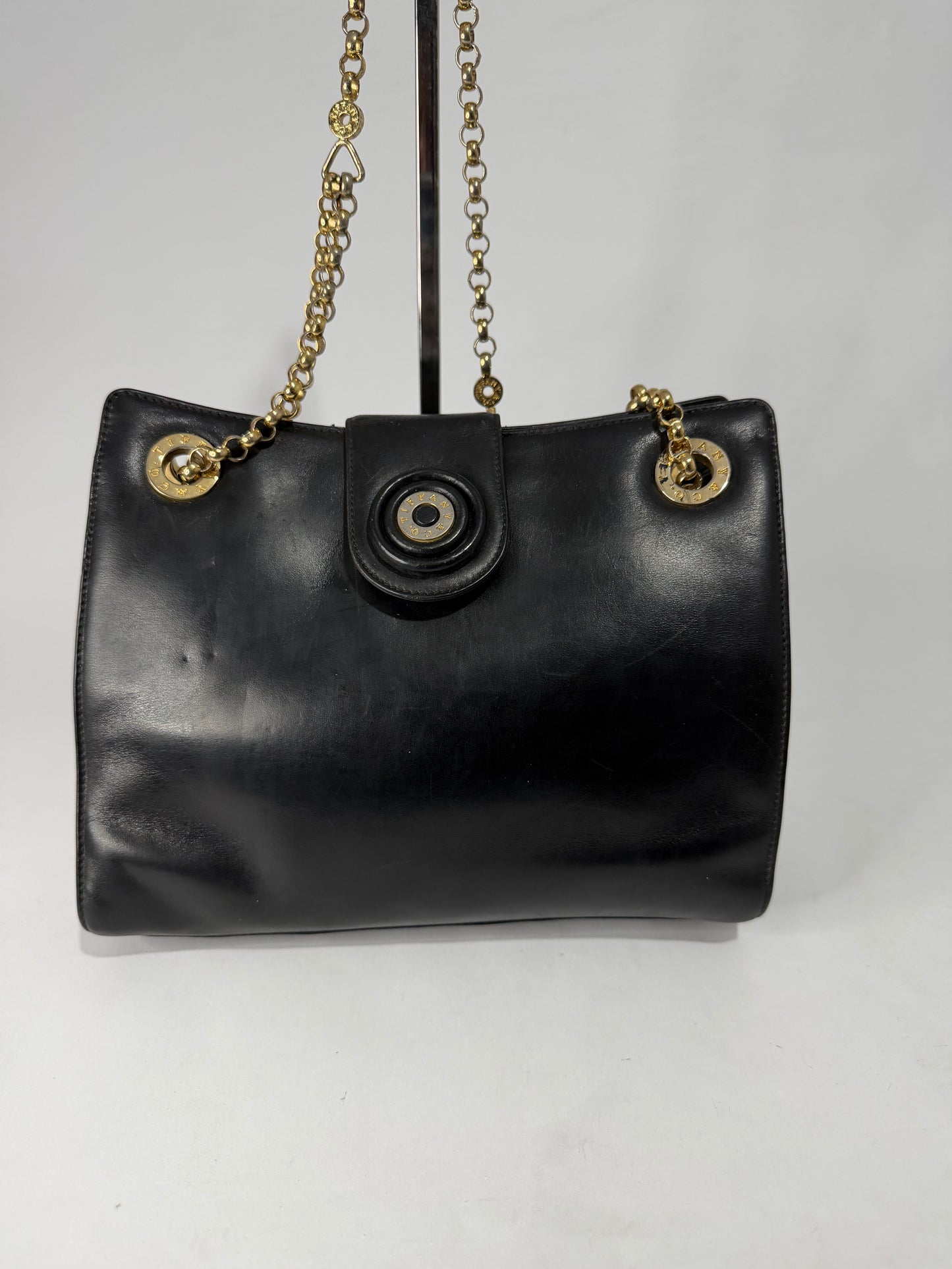 Tiffany & Co.
Leather Shoulder Bag Vintage