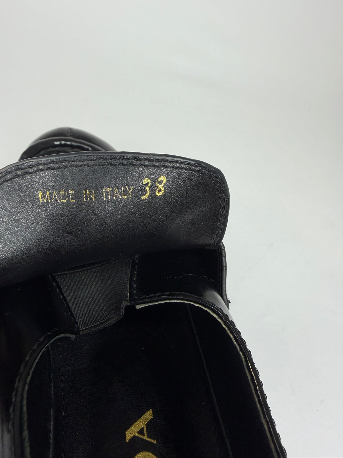 PRADA Vernice Metal Triangle Logo 50mm Loafers Size 38 EU/8 US/ 5 UK