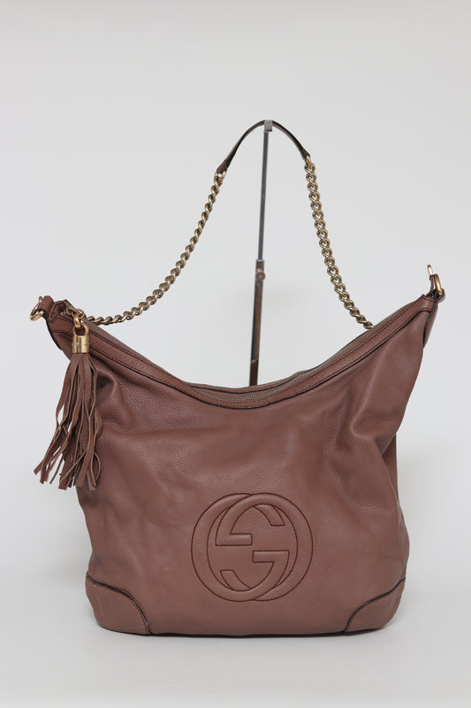 GUCCI
Mauve Pebbled Leather Soho Chain Shoulder Bag