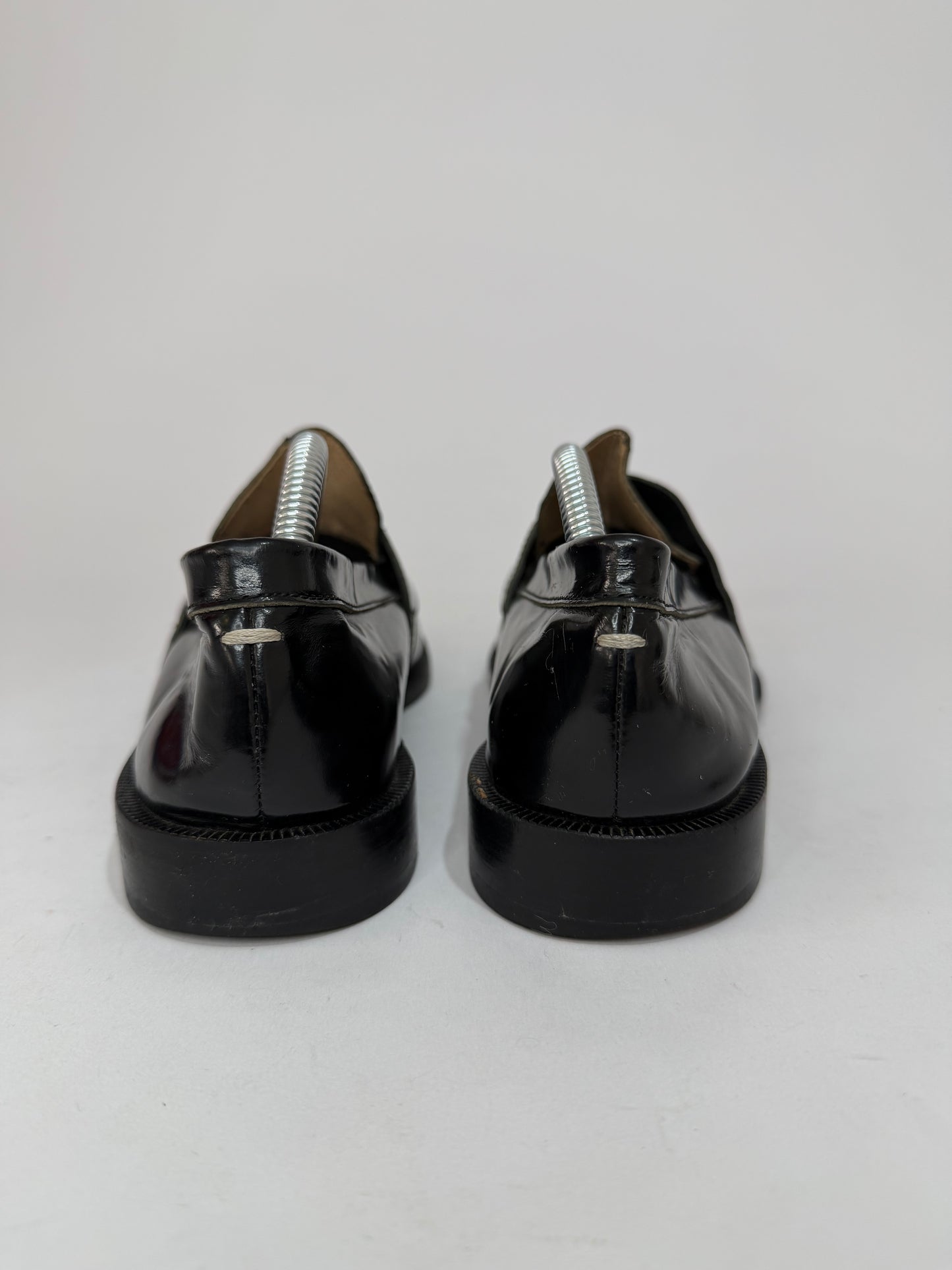 Maison Margiela Tabi Split Toe Patent Leather Loafers Black Size 36 EU/6 US