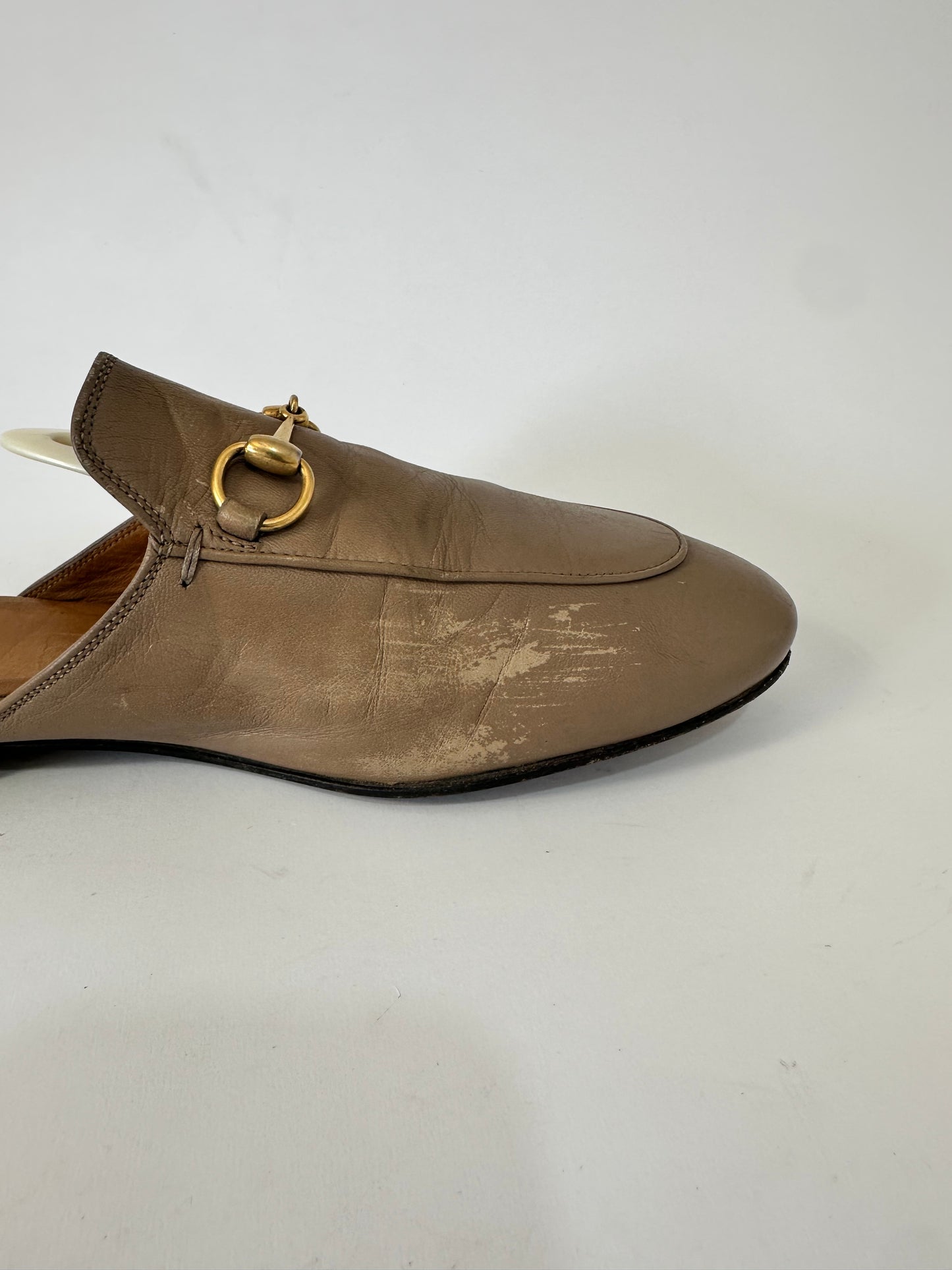 Gucci Beige Leather Princetown Mules Size 38 EU/ 8 US/ 5 UK