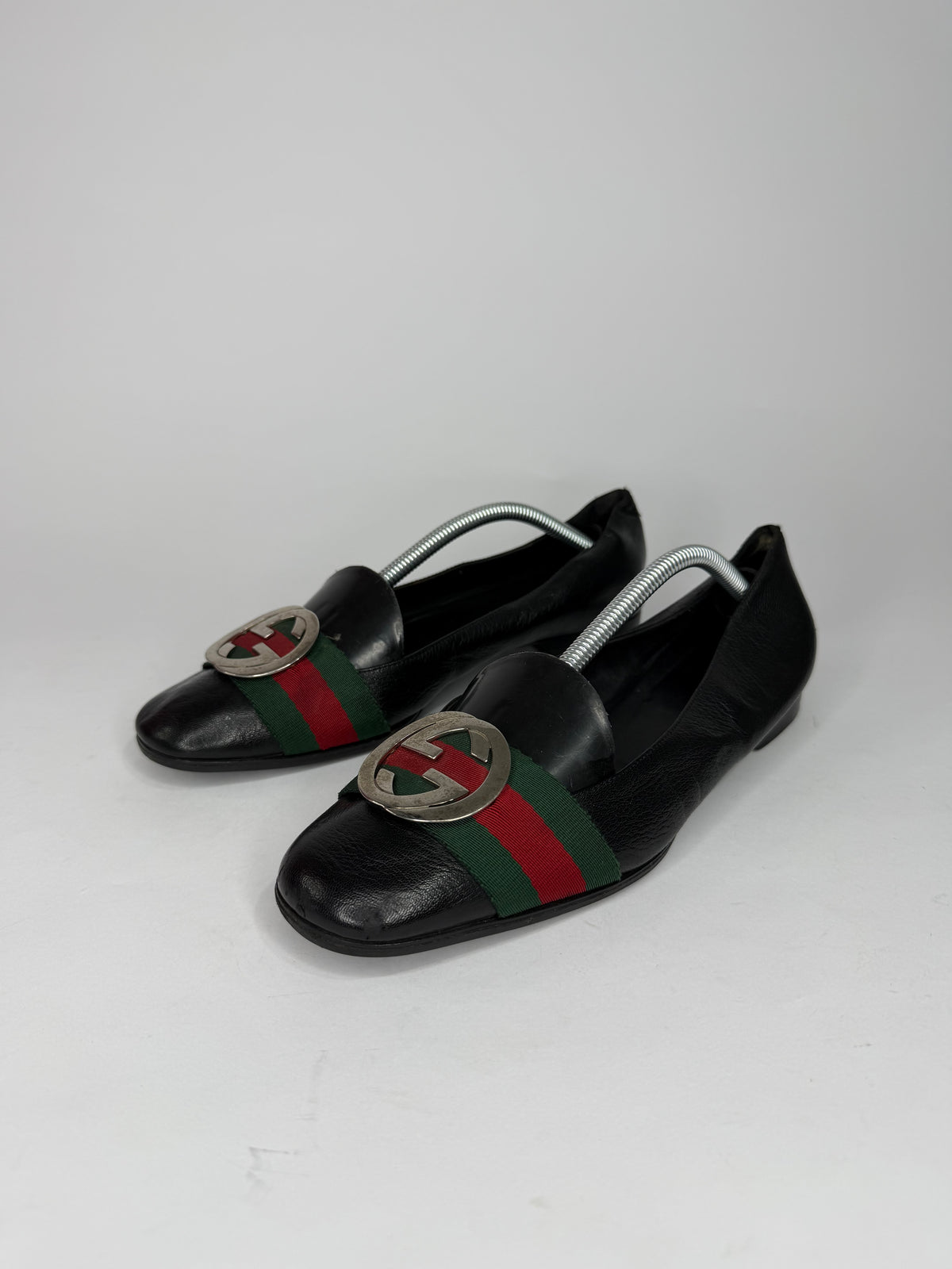 Gucci Black Leather GG Web Stripe Flats Loafers Made in Italy Size 38C