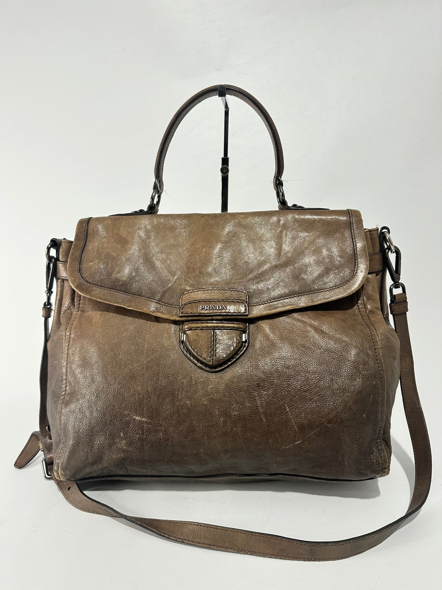 Prada
Bufalino Cerniera Top Handle Bag
