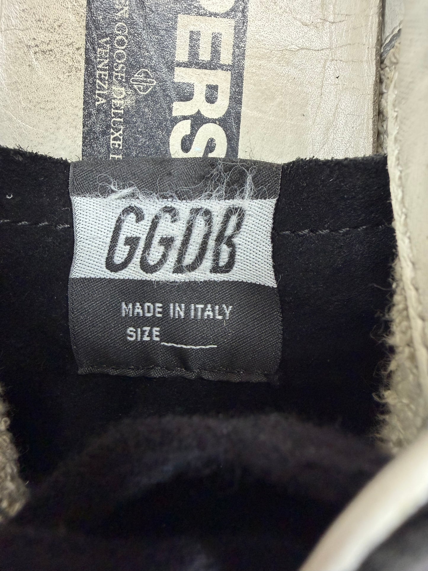 Golden Goose Super Star Black Leather and Suede Lace Up Sneakers Size 40 EU/ 8 US / 7 UK