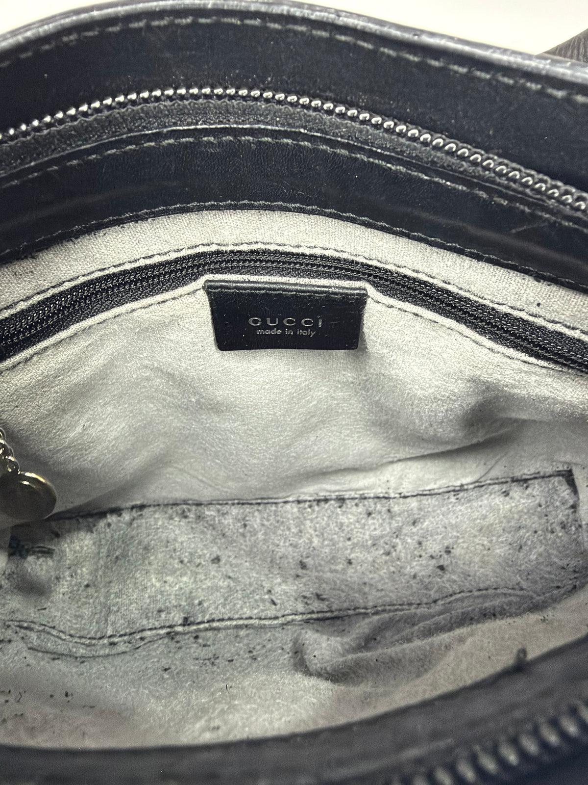 Gucci
Leather Shoulder Bag Vintage