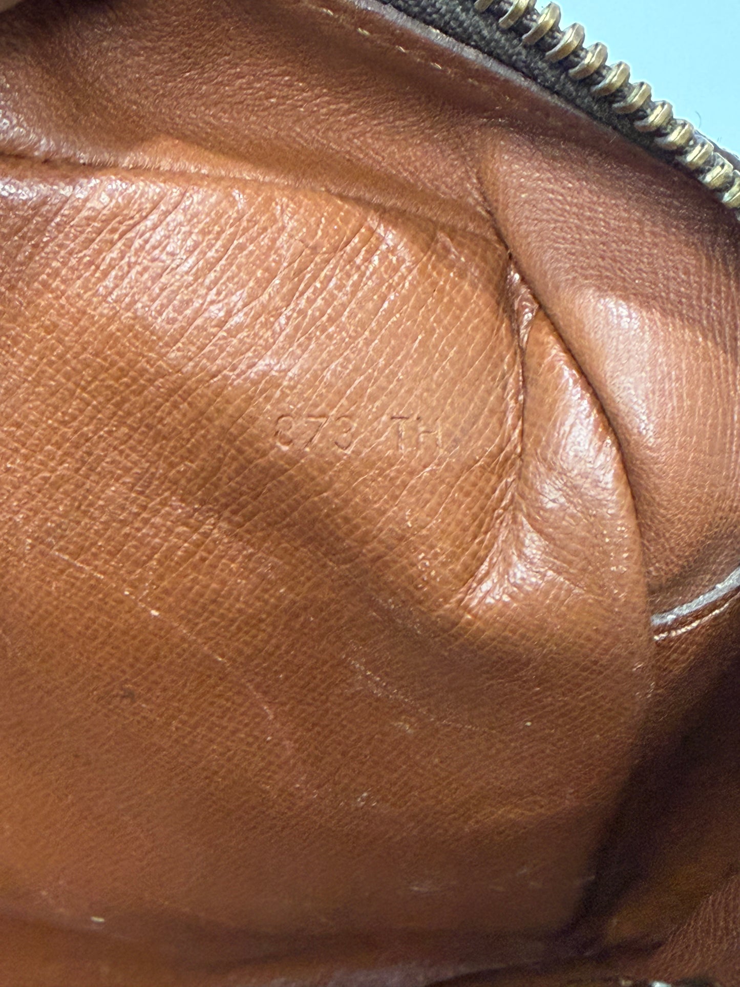 Vintage Louis Vuitton
Monogram Trocadero 30