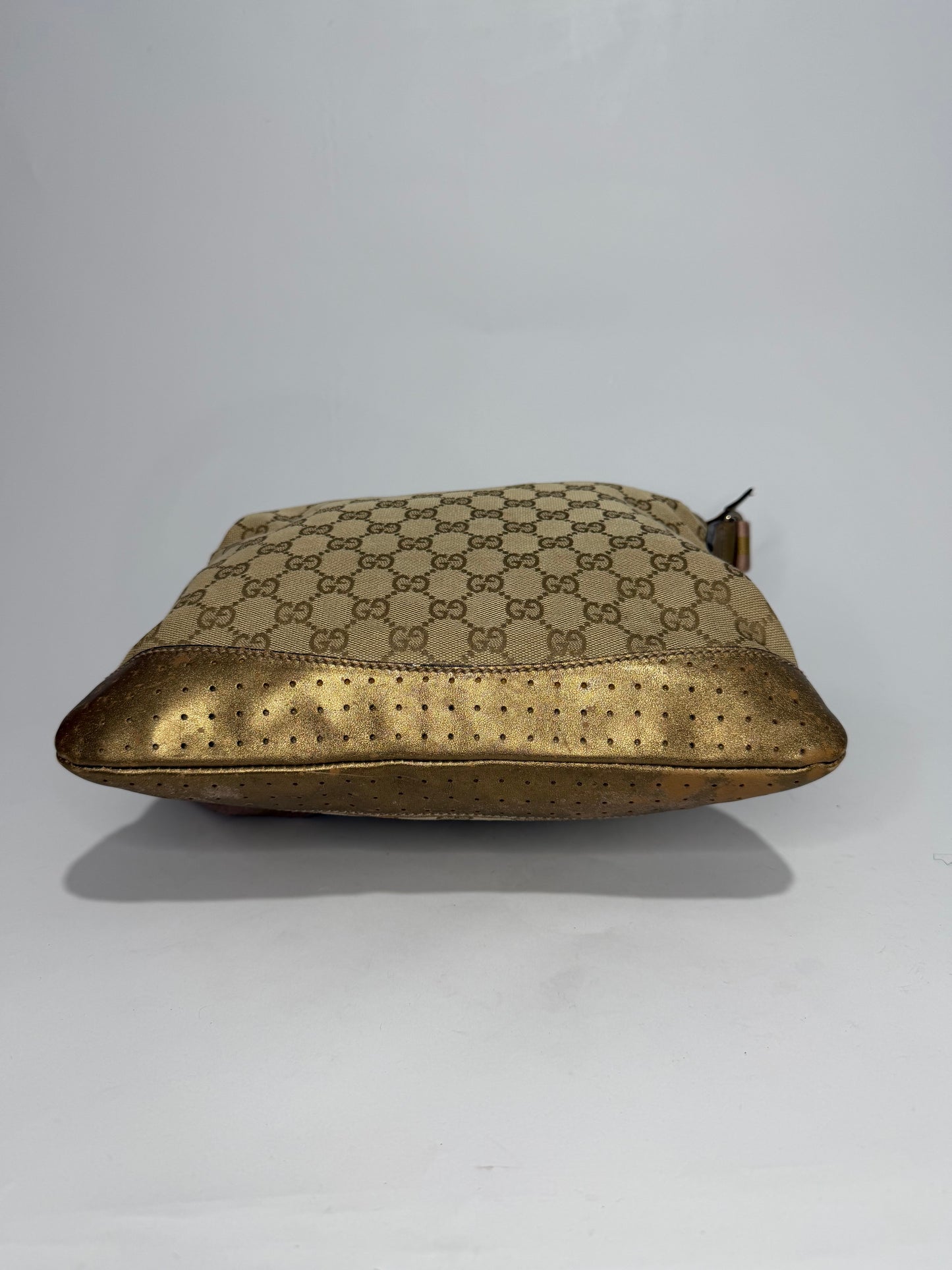 Gucci
GG Canvas Messenger Bag