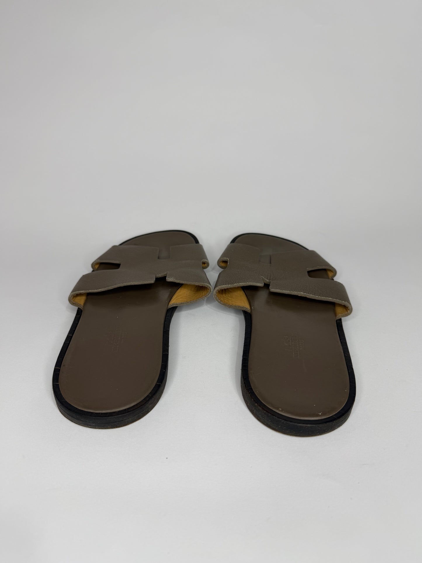 Hermes Beige Izmir Epsom Leather sandal Grey Size 42.5 EU/ 8.5 UK/ 9.5 US