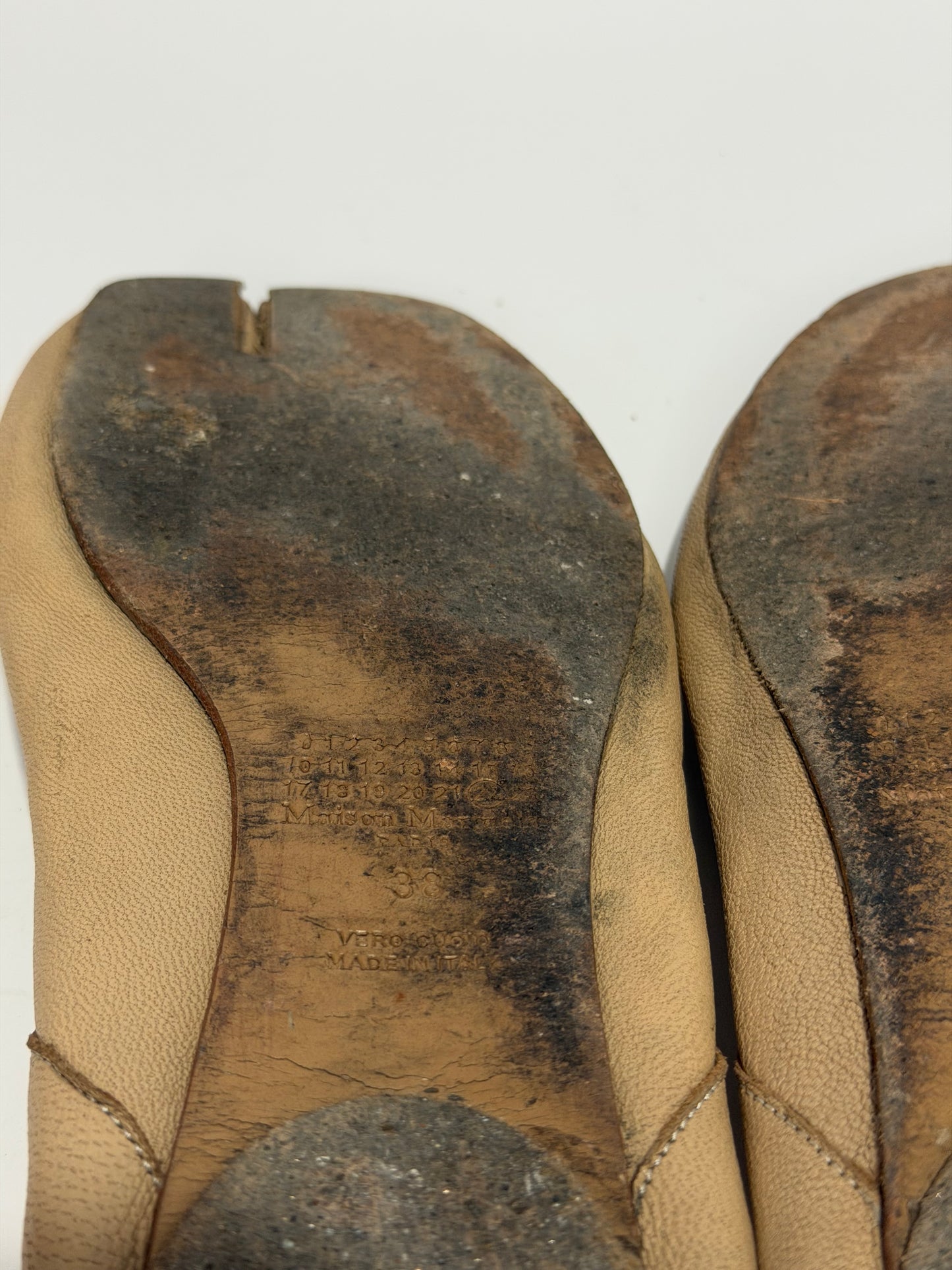 Maison Margiela Tabi Ballet Flats Beige Leather Split-Toe EU 38