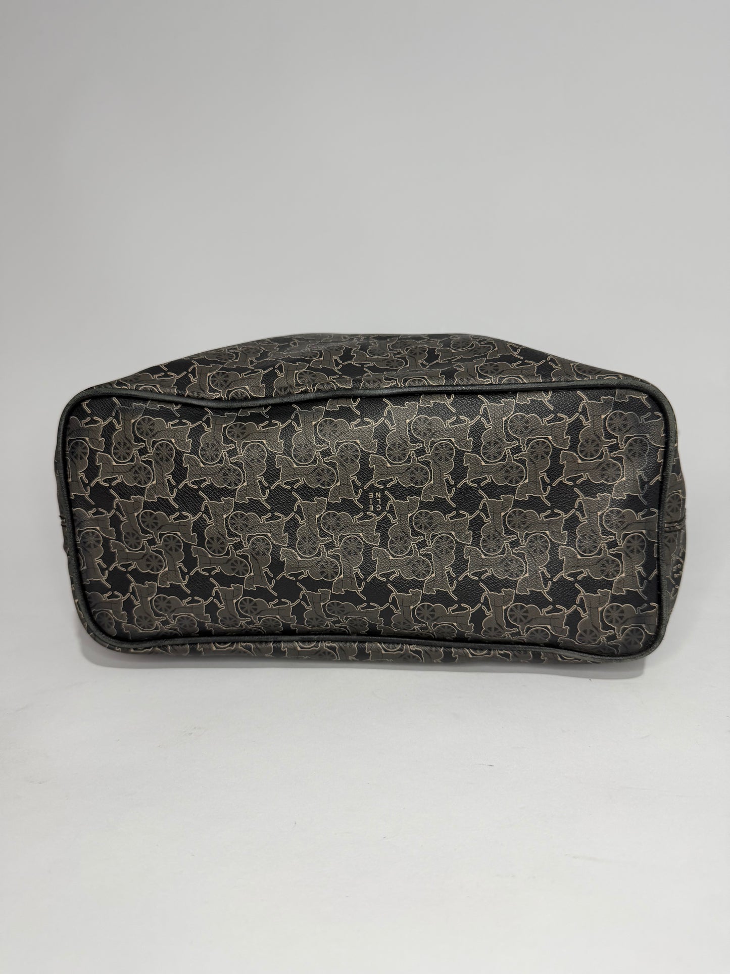Celine
Vintage Carriage Tote Bag