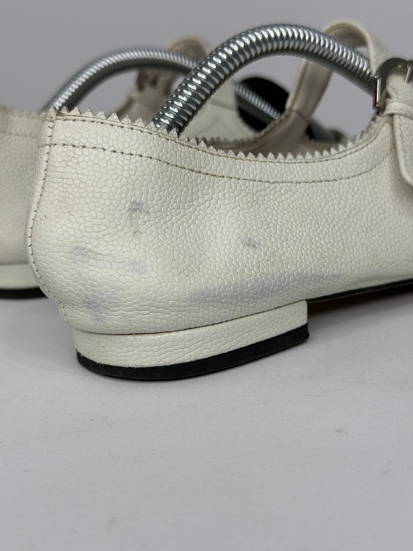 Chanel White/Black Leather CC Mary Jane Flats Size 36 EU/ 6 US/ 3 UK