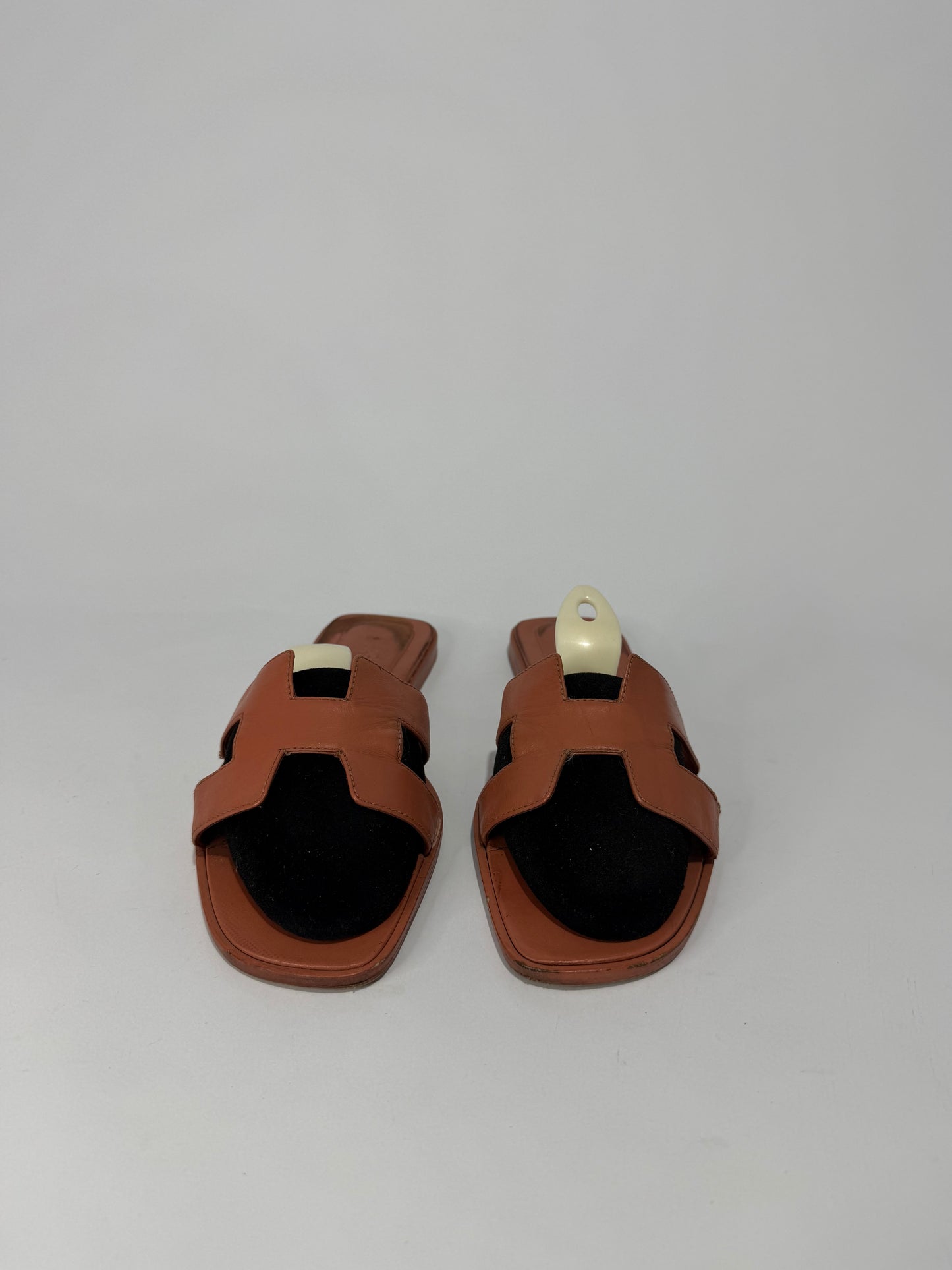 HERMES Oran Box Calfskin Oran Sandals 41 EU/ 11 US / 8 UK