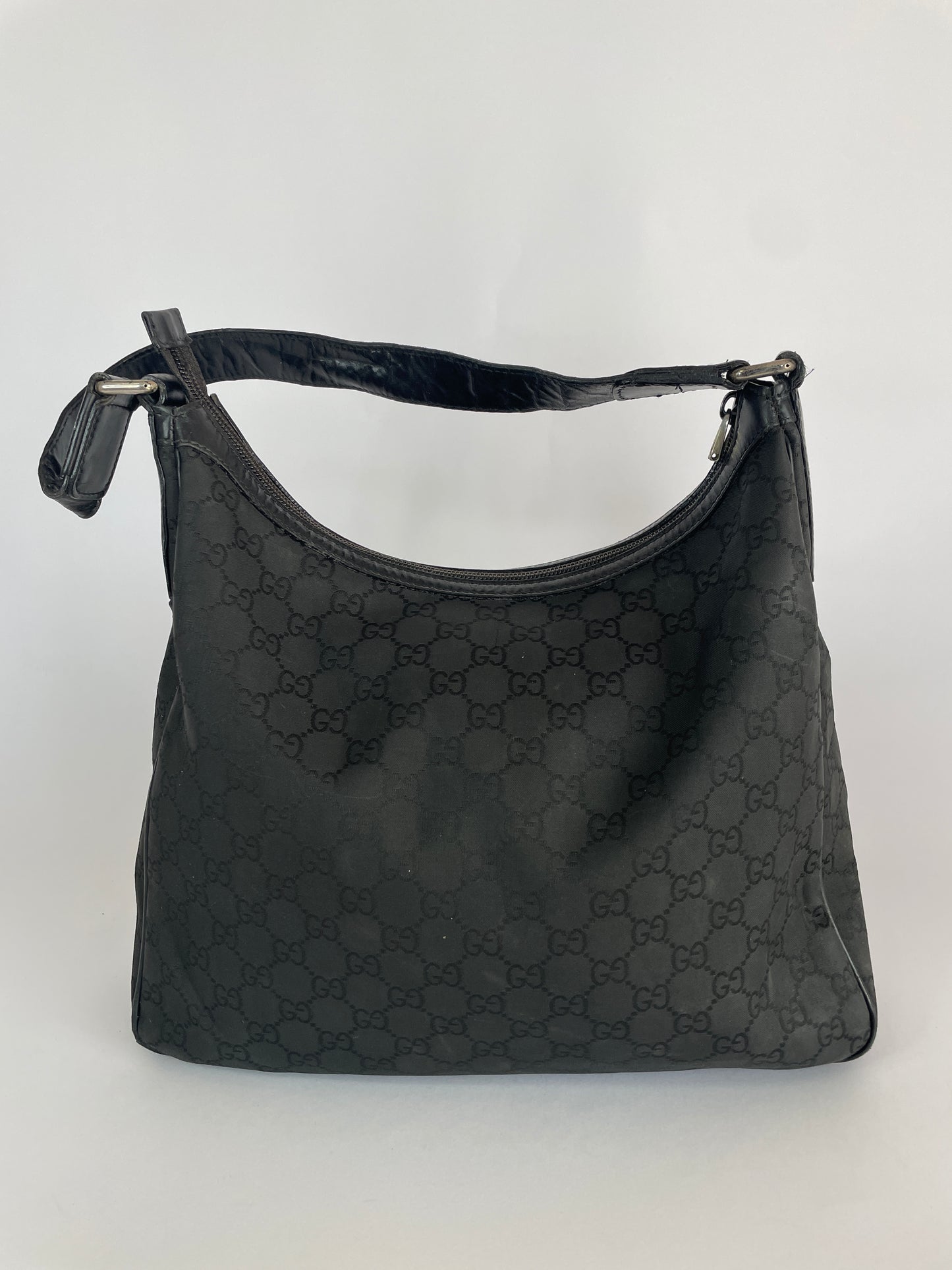 GUCCI
Nylon Shoulder Bag Black