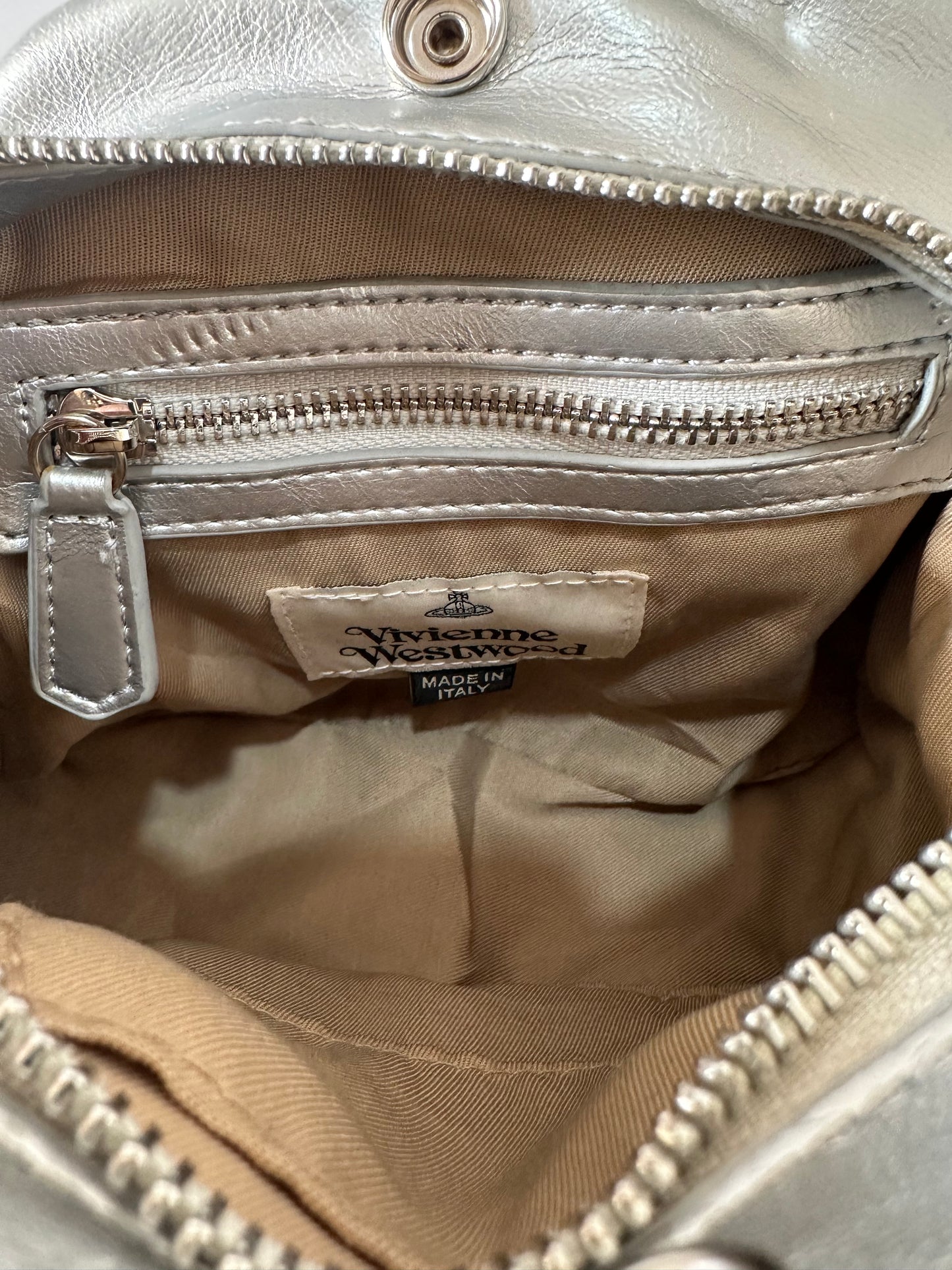 VIVIENNE WESTWOOD ARCHIVE ORB YASMINE BAG IN