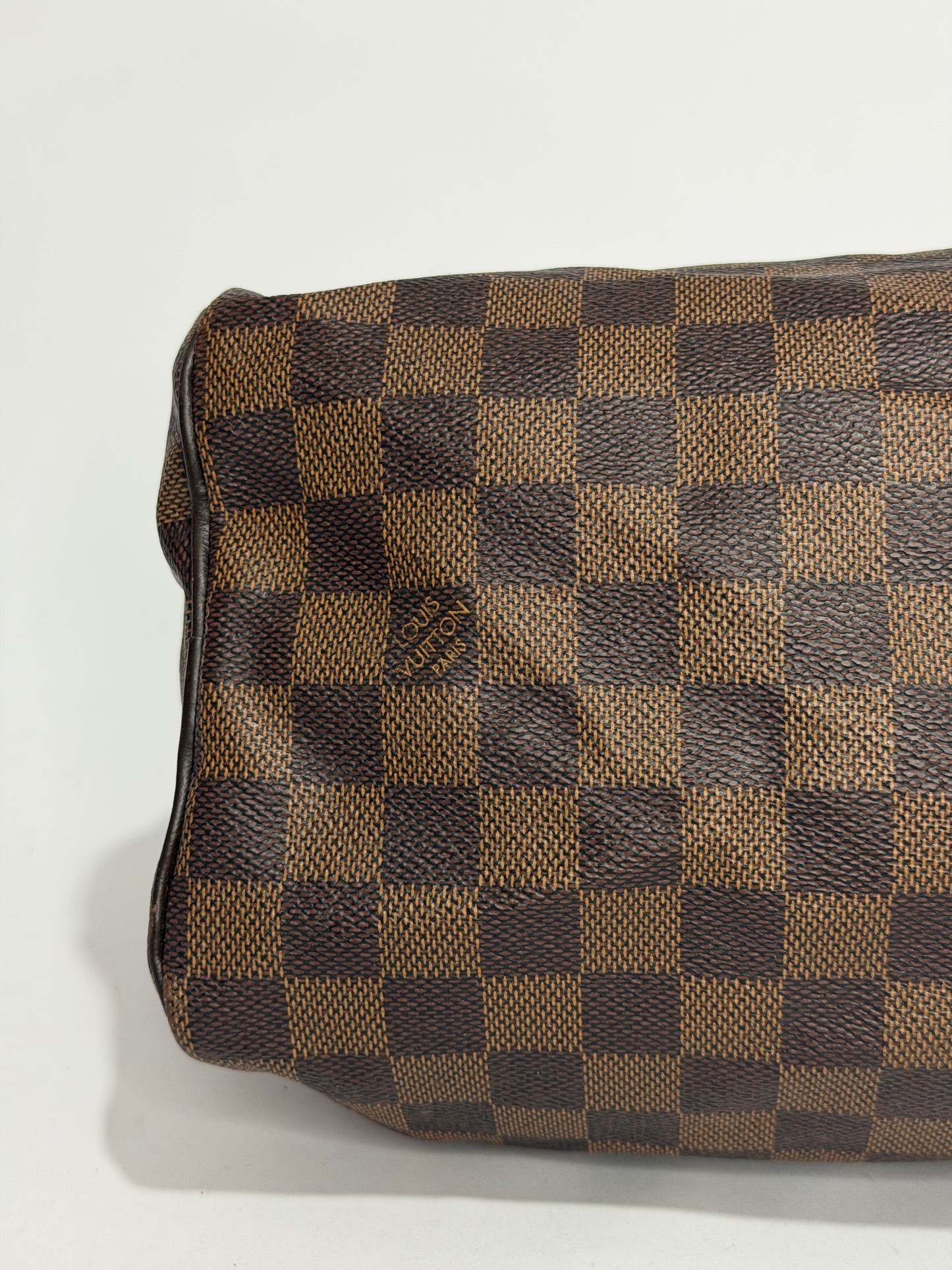 Louis Vuitton Damier Ebene Canvas Speedy 25 Bag
