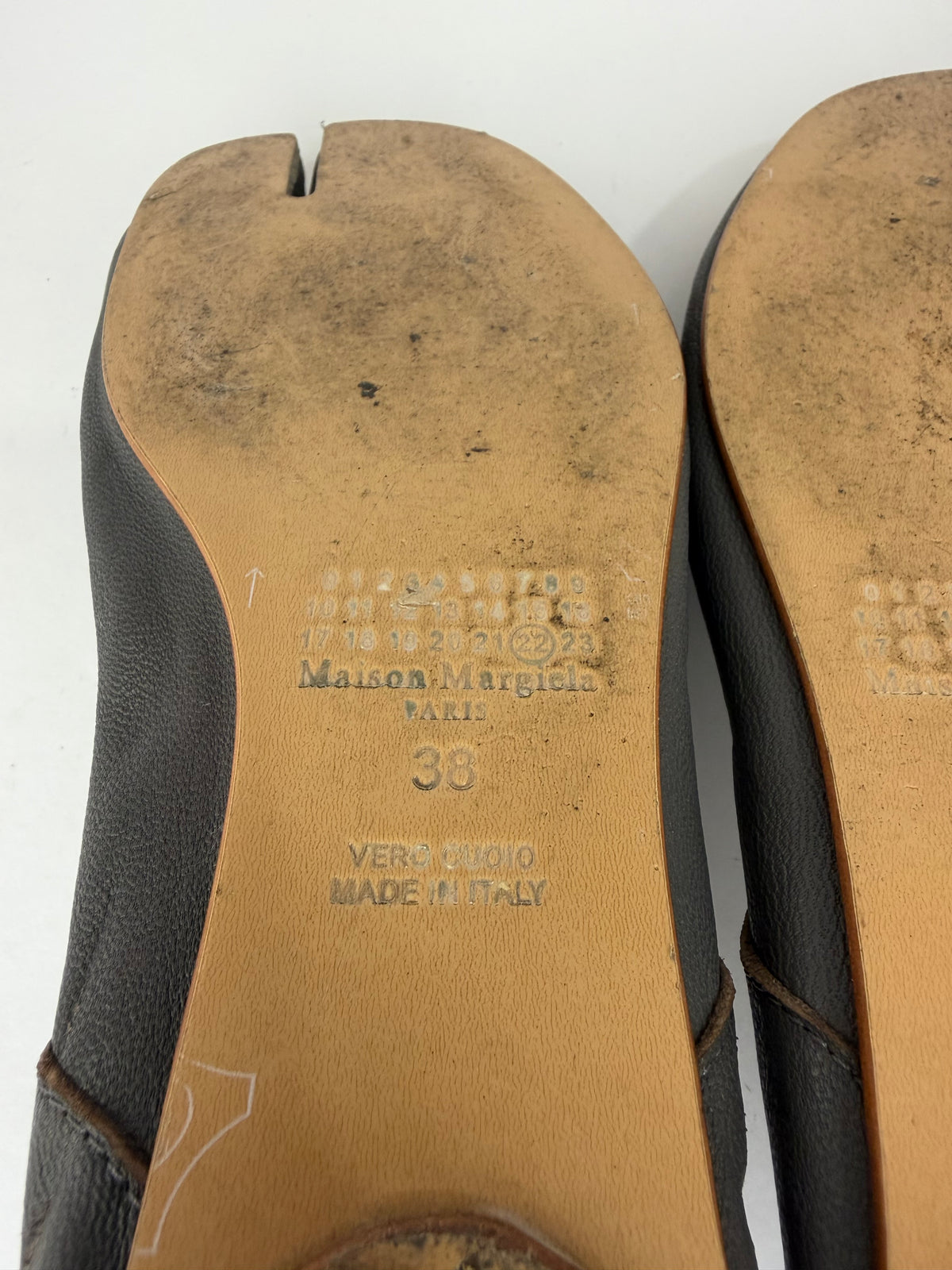 Maison Margiela Tabi Ballet Flats Grey Leather Split-Toe EU 38 / 8 US/ 5 UK