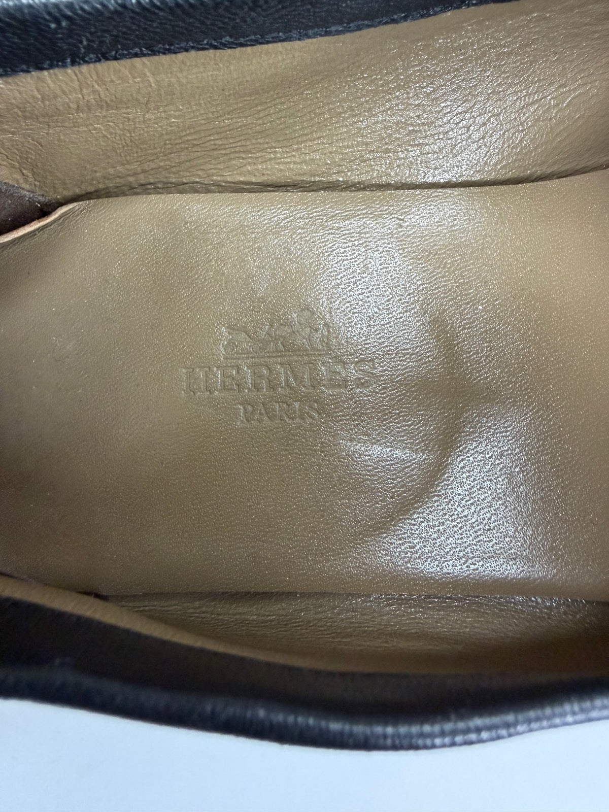 Hermès
Paris H Logo Loafers
Women's Size 36 EU/ 6 US / 3 UK
