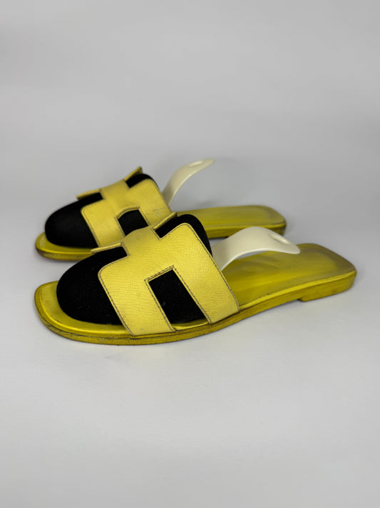 HERMES Yellow Box Calfskin Oran Sandals 37.5 EU/ 7.5 US / 4.5 UK