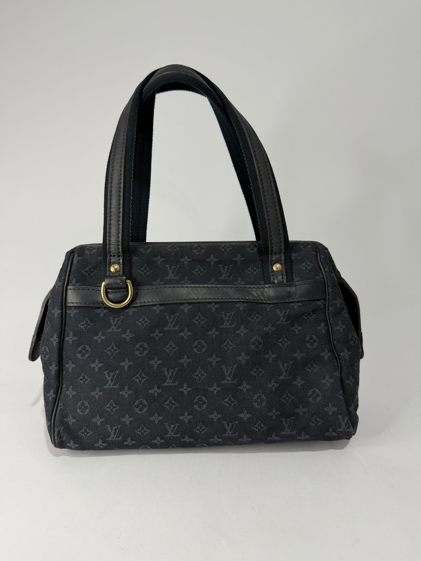 LOUIS VUITTON
Navy Blue Mini Lin Canvas Josephine PM Bag