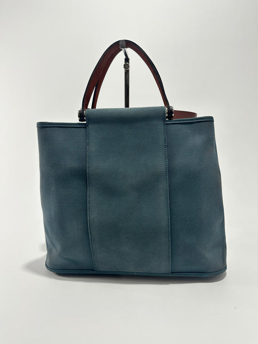 HERMES 
Toile Cabag Elan Bleu Tempete