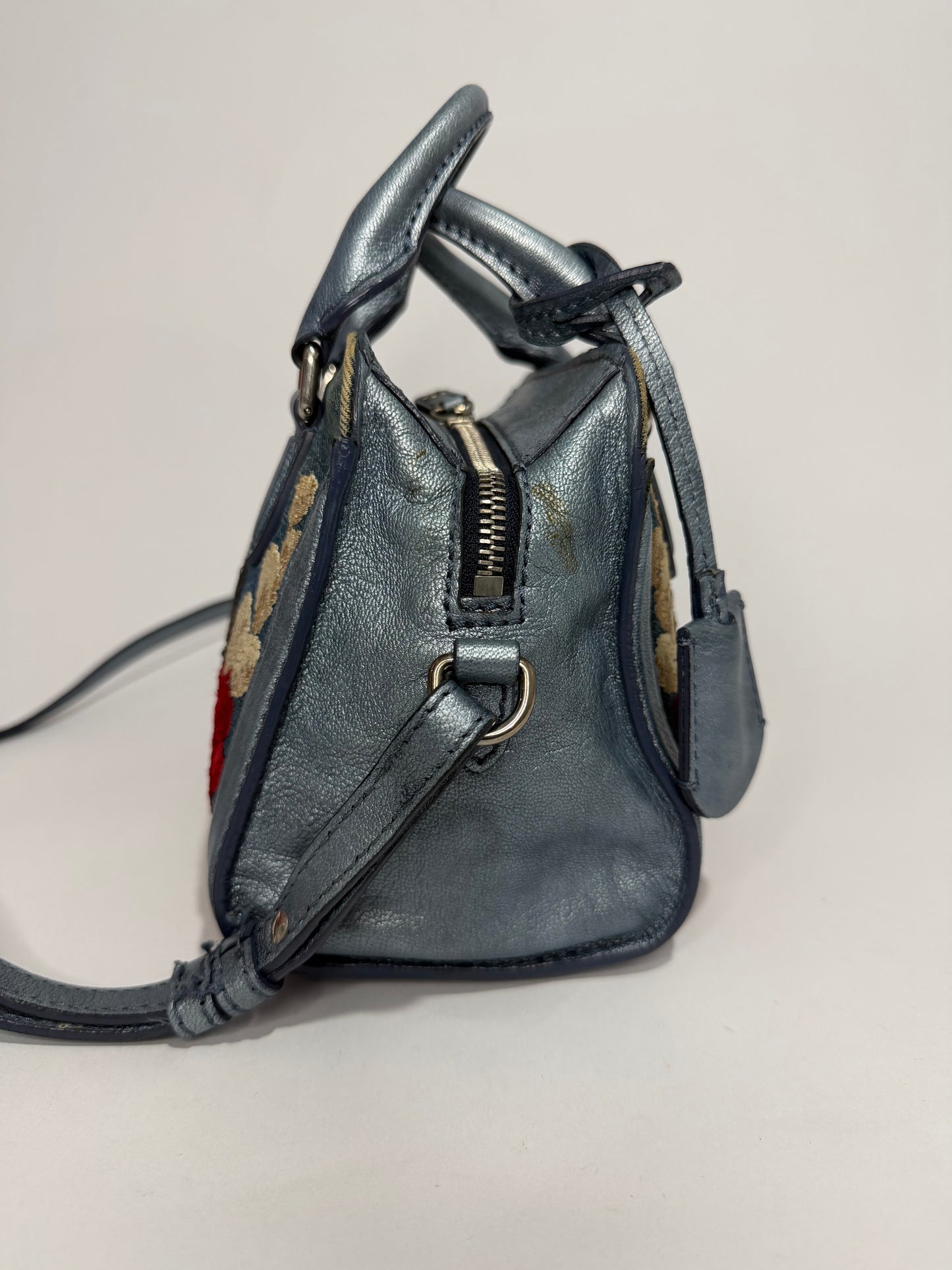 ALEXANDER MCQUEEN
Denim Floral Embroidered Small Skull Padlock Zip Around Tote Blue Multicolor