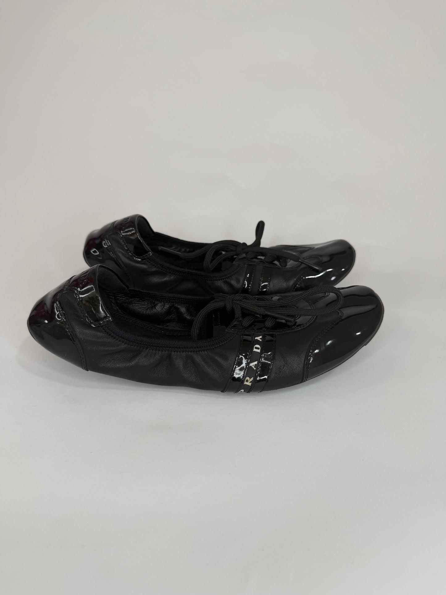 Prada Black Nylon and Leather Lace Up Flats Size 38 EU/ 8 US / 5 UK
