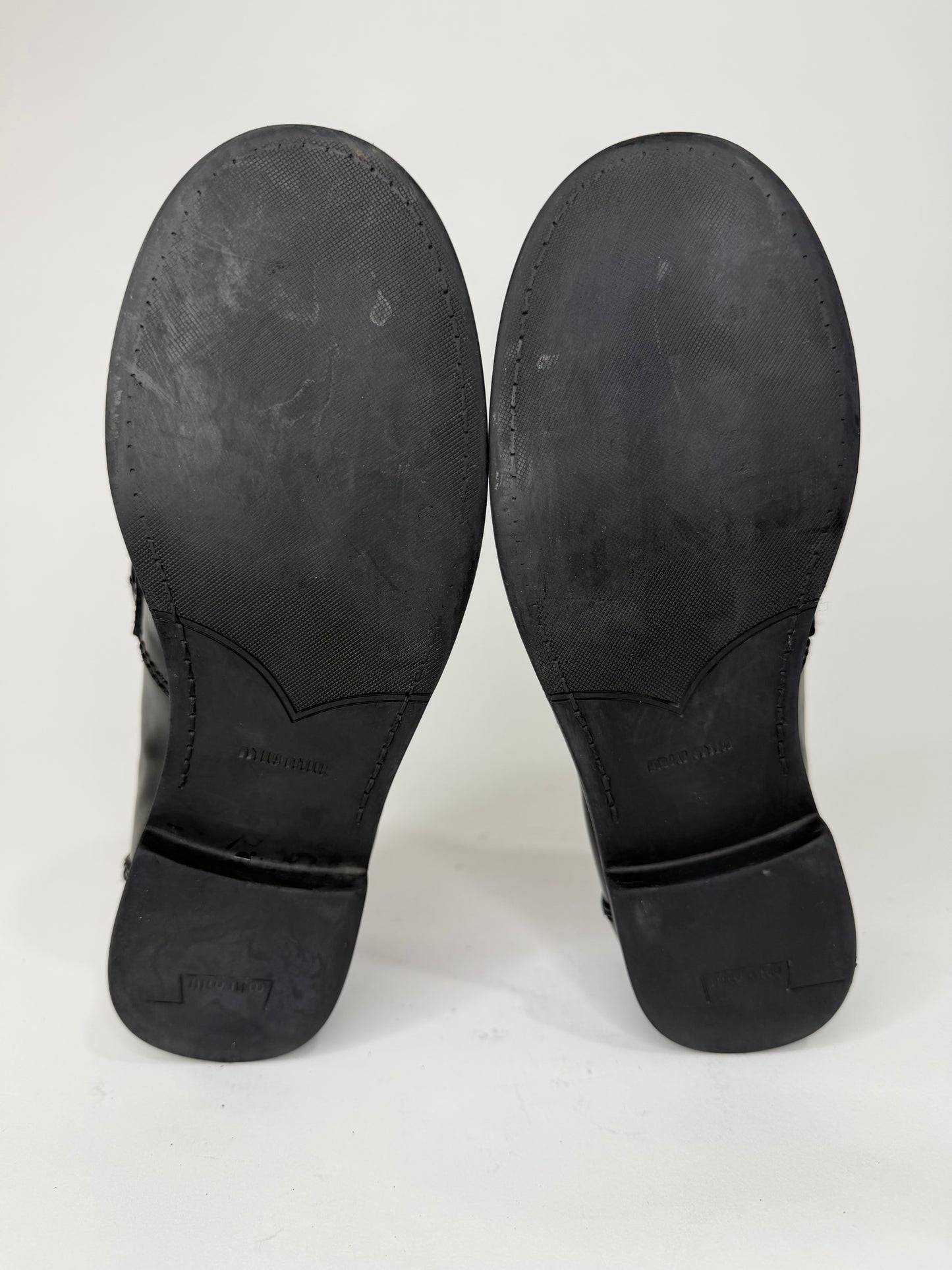 Miu Miu
Black Leather Penny Loafers
Women's Size: 9 US | IT 39