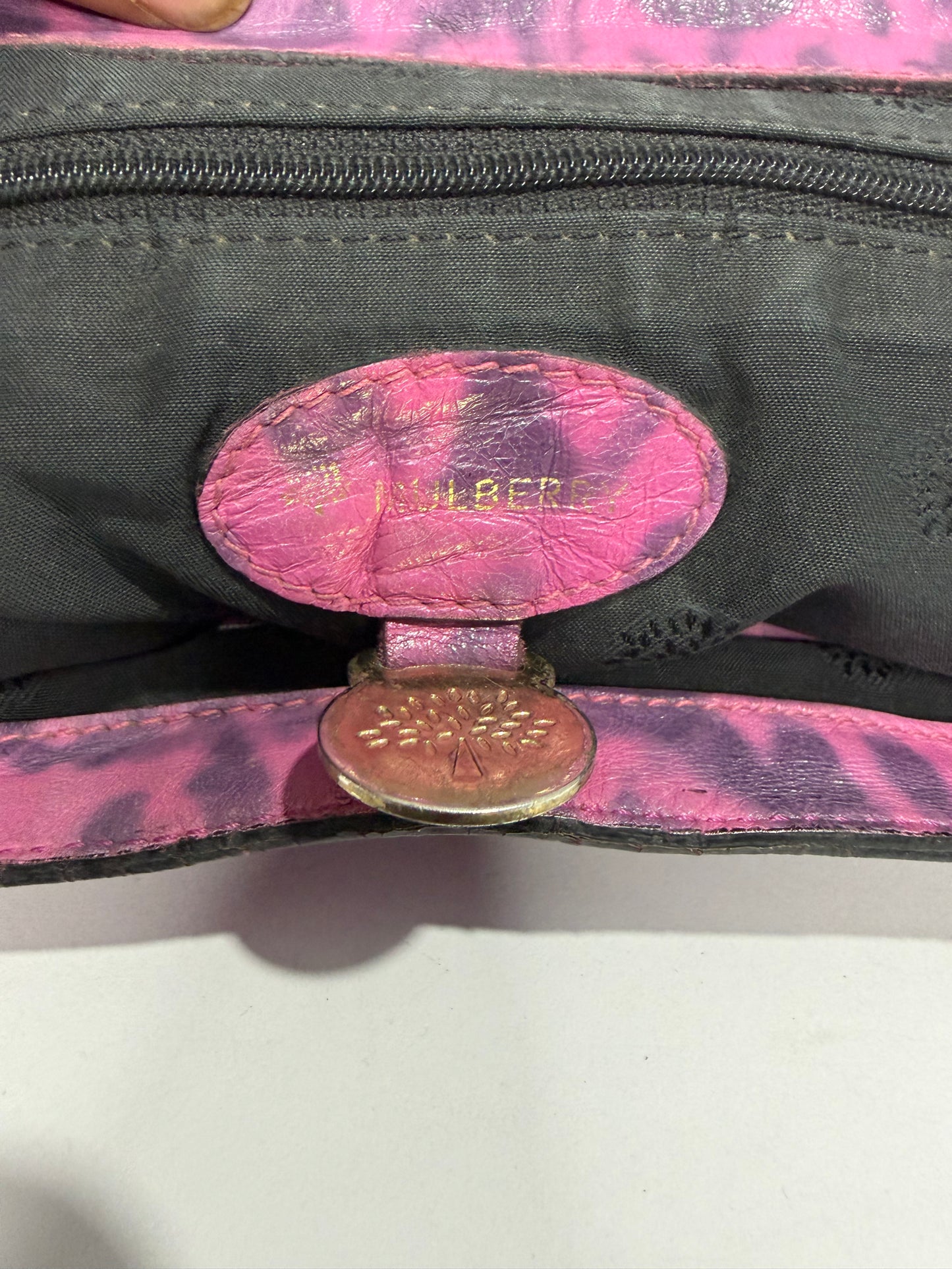 Mulberry
Leather Shoulder Bag