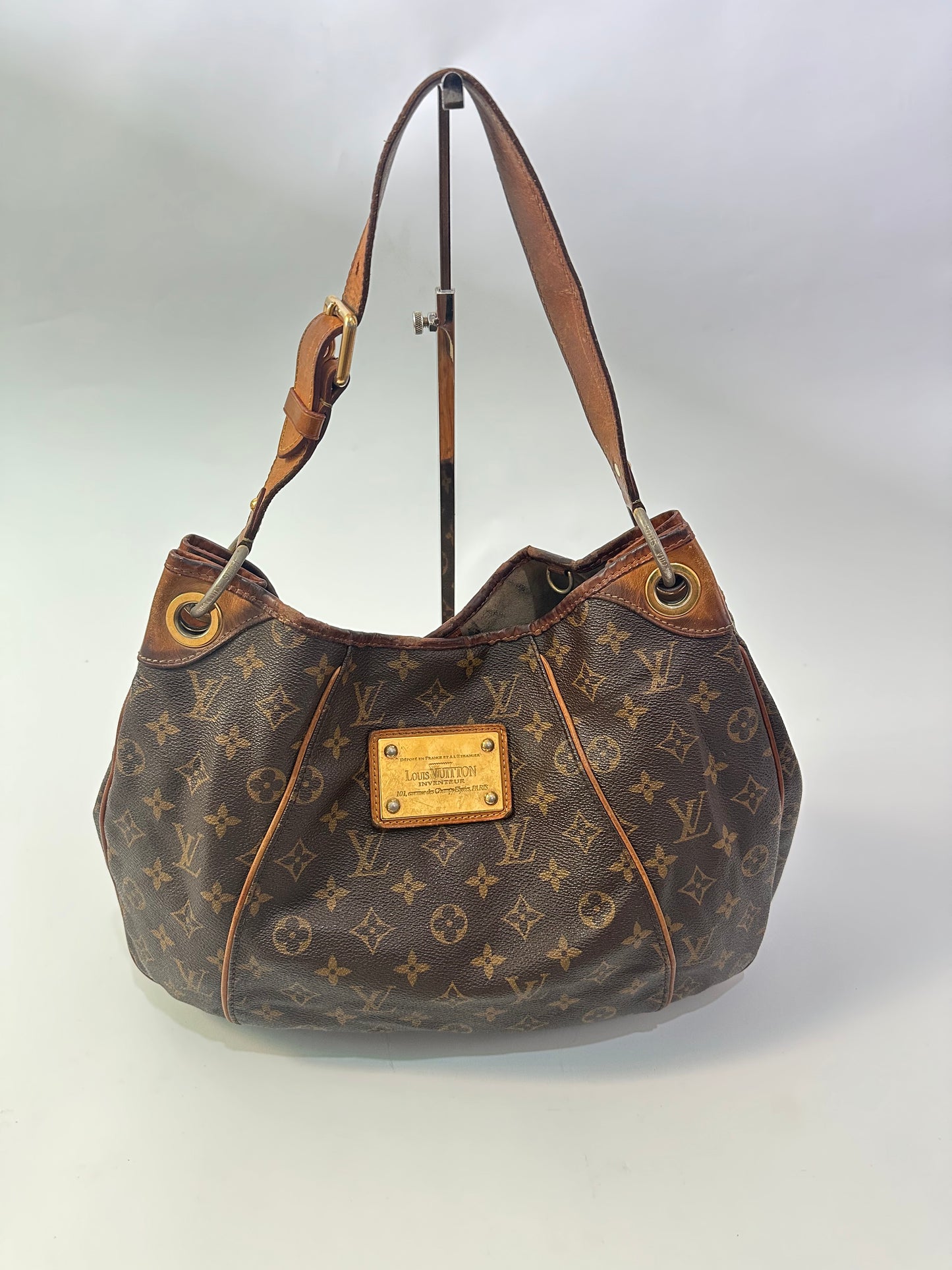 LOUIS VUITTON Monogram Galliera PM