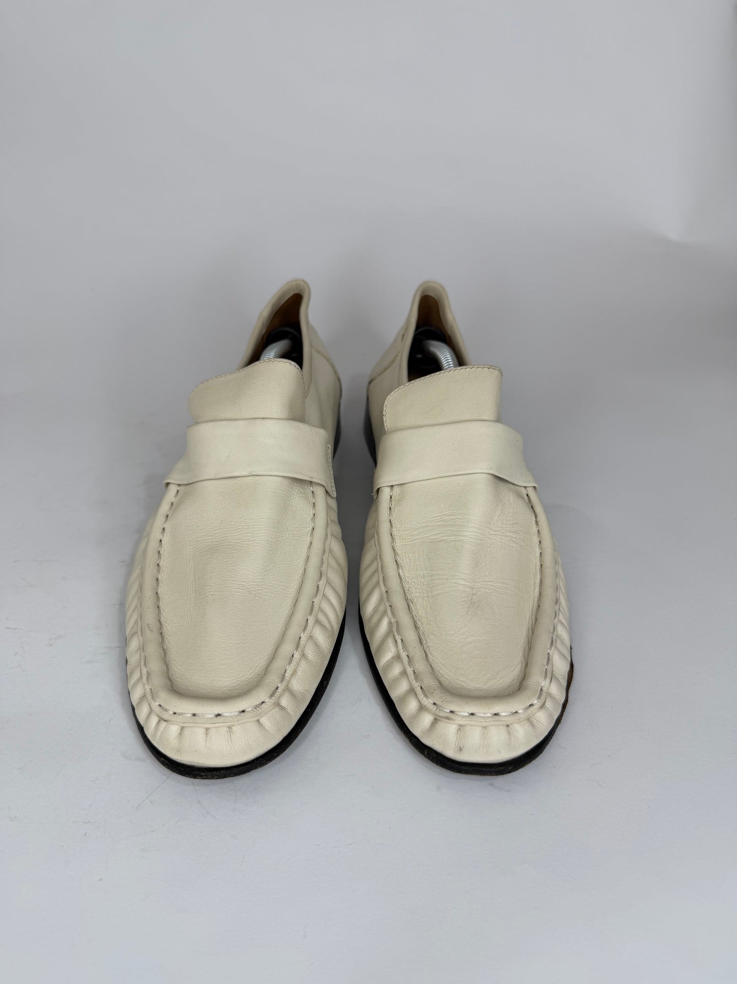 The Row Off-White Soft Loafers
 Size 39 EU/ 9 US/ 6 UK