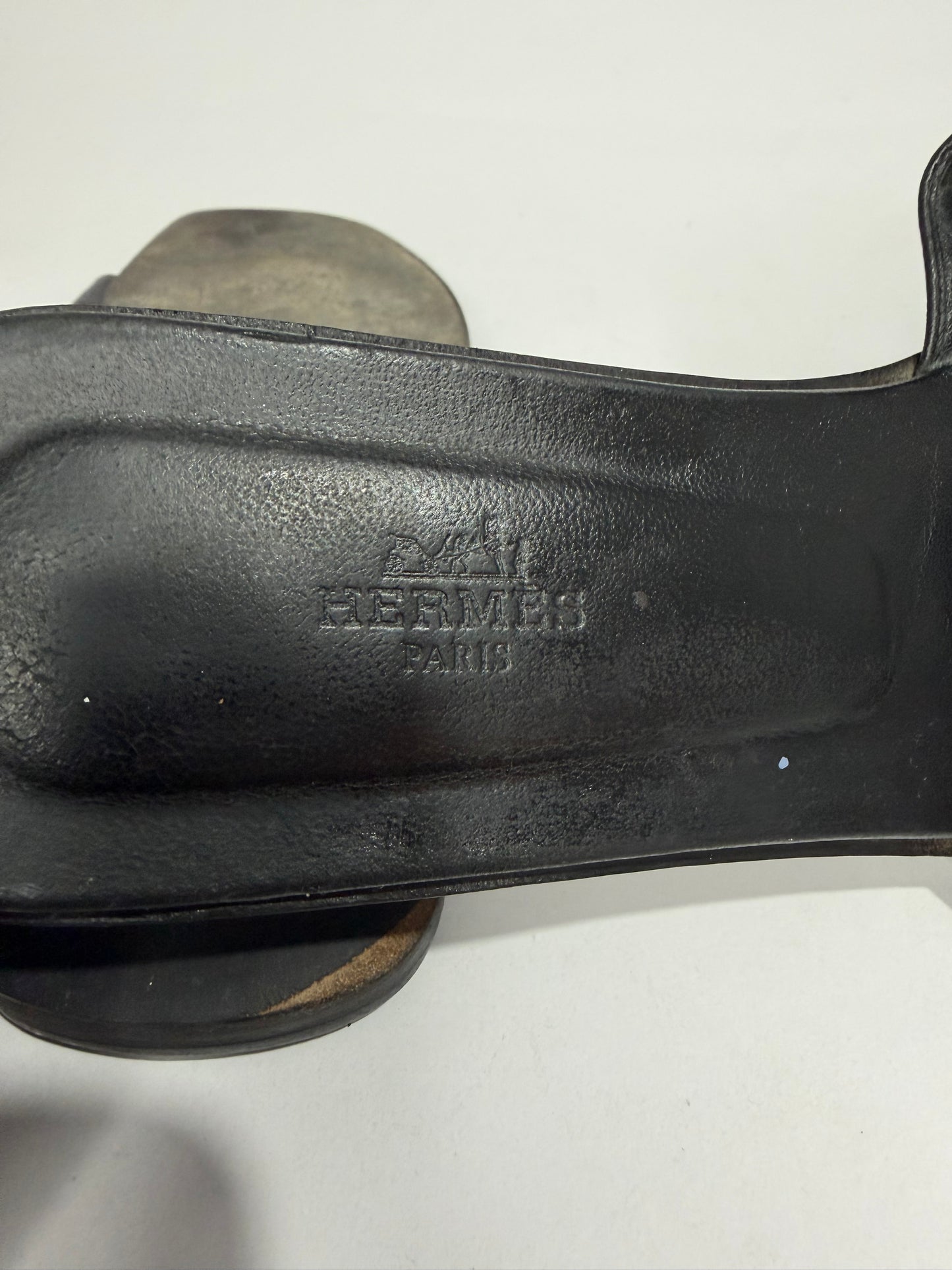 HERMES Black Epsom Oran Sandals Size 42 EU/12 US / 8 UK