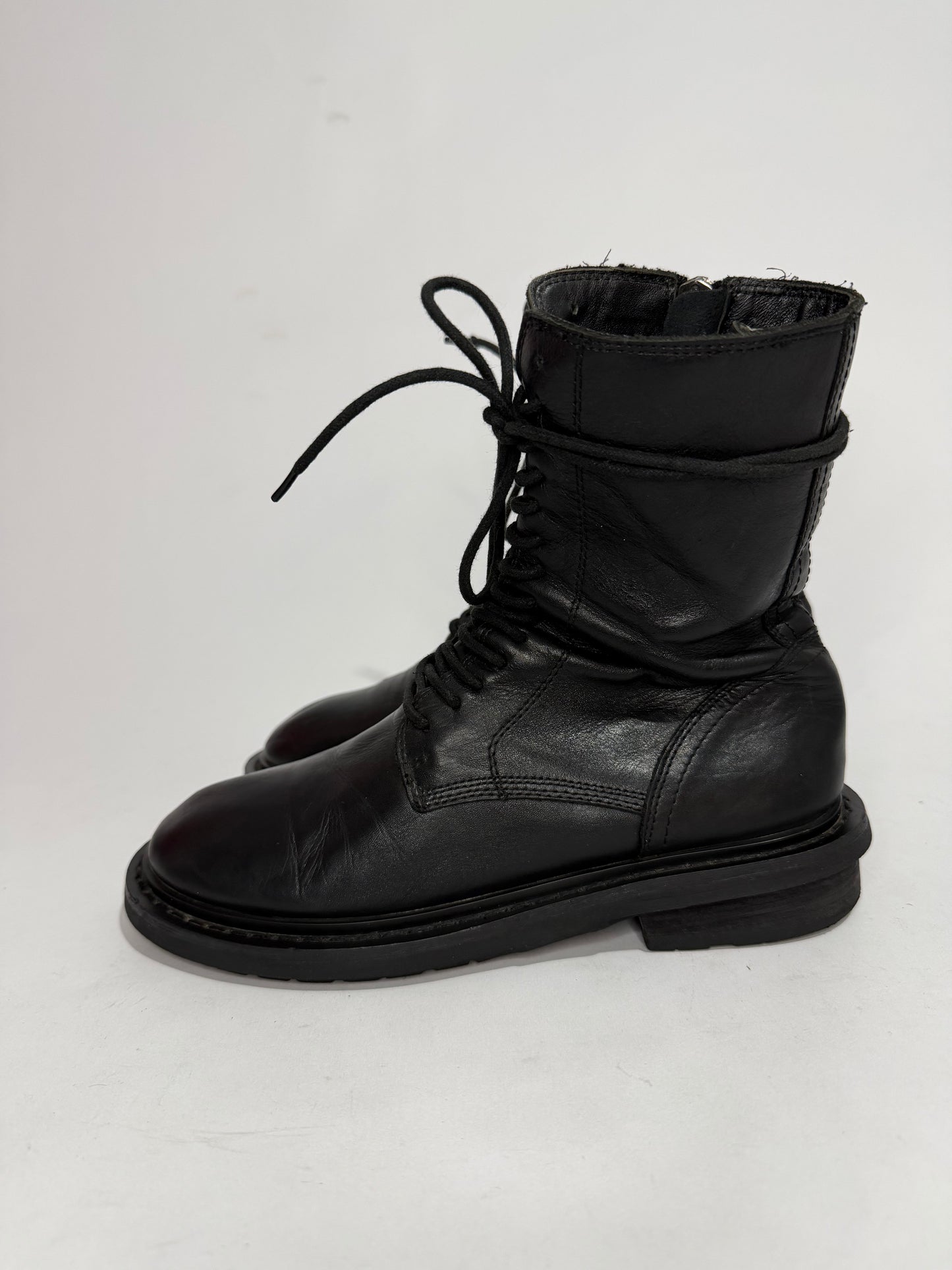 Ann Demeulemeester
Danny lace-up ankle boots Size 36 EU/ 6 US