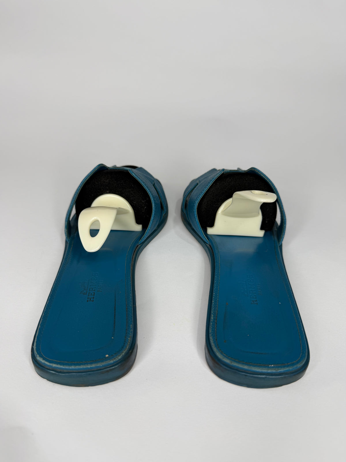 HERMES Blue Box Calfskin Oran Sandals 39 EU/ 9 US / 6 UK