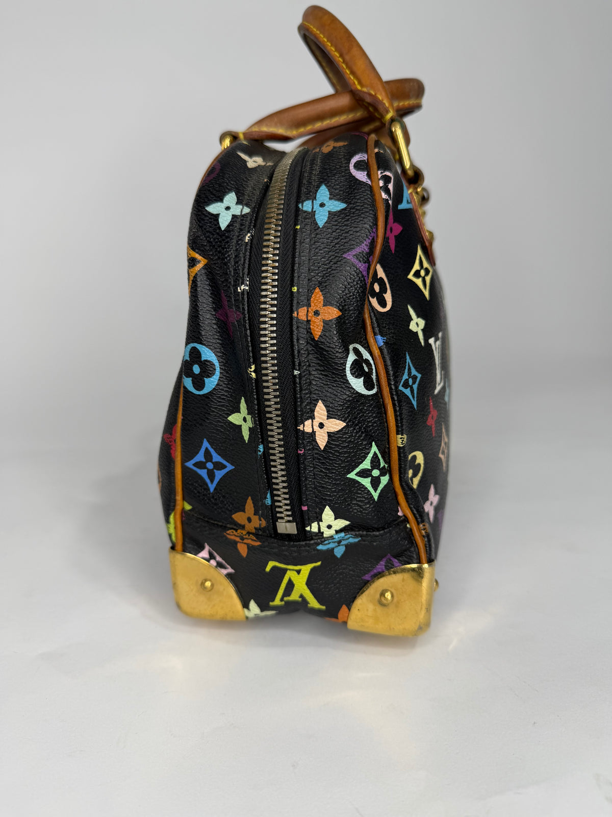 LOUIS VUITTON
Monogram Multicolor Trouville Black