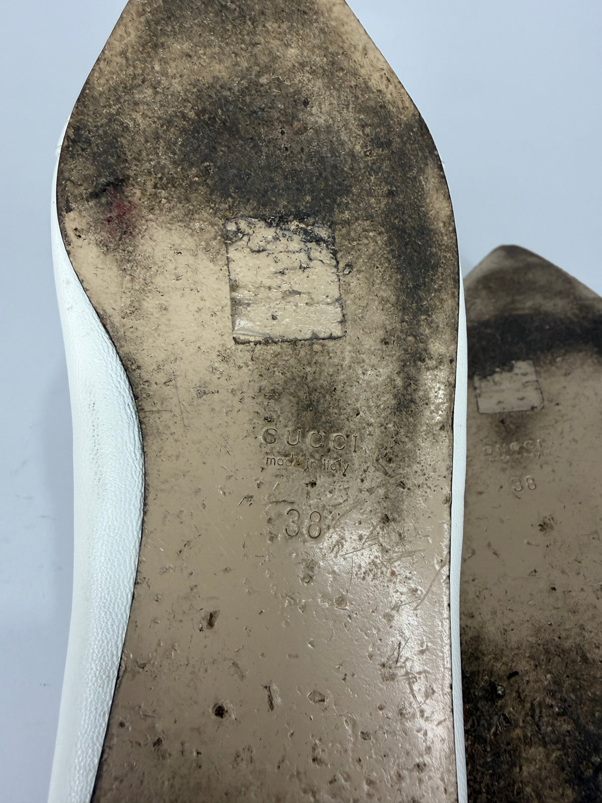 Gucci White Horsebit Ballet Flats Size 38 EU/ 8 US