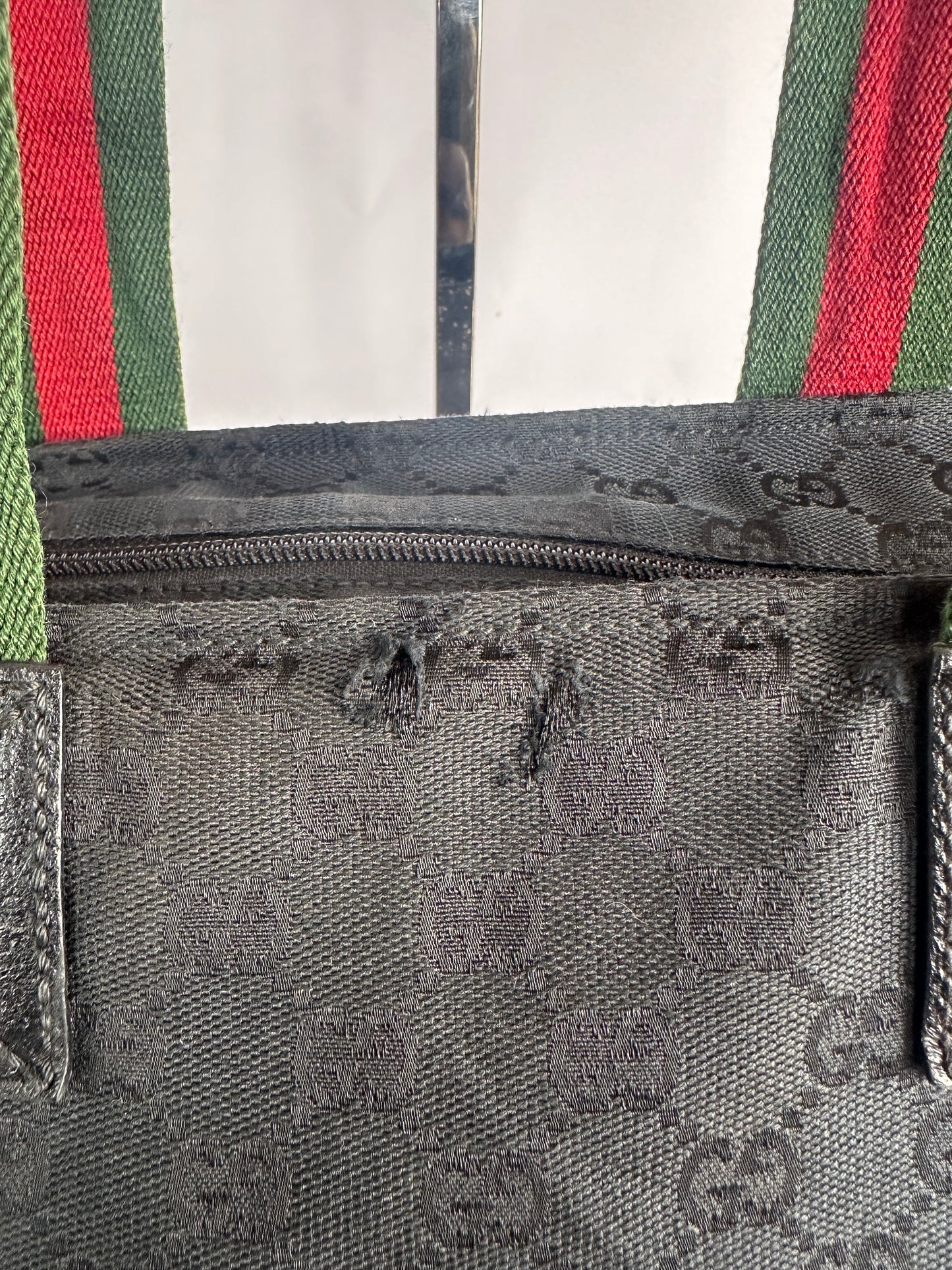 GUCCI GG Monogram Medium Web Handle Bucket Tote Black