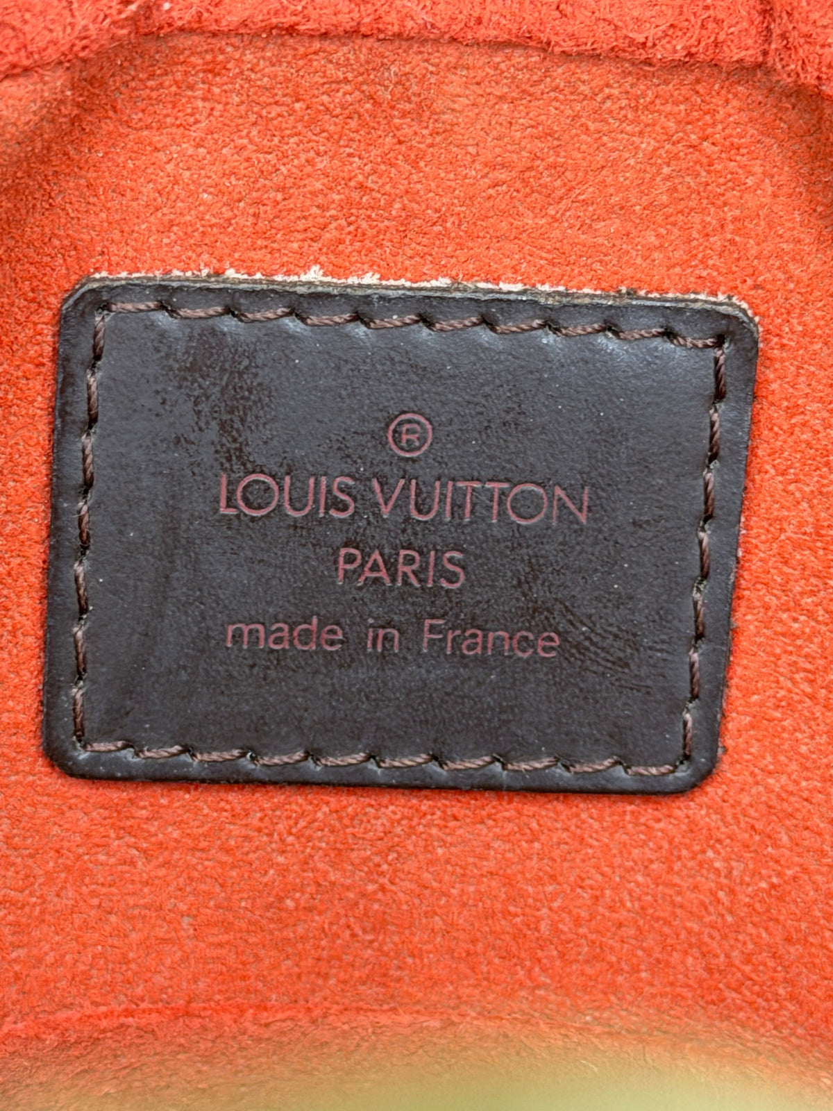 LOUIS VUITTON
Damier Canvas Ipanema PM Bag