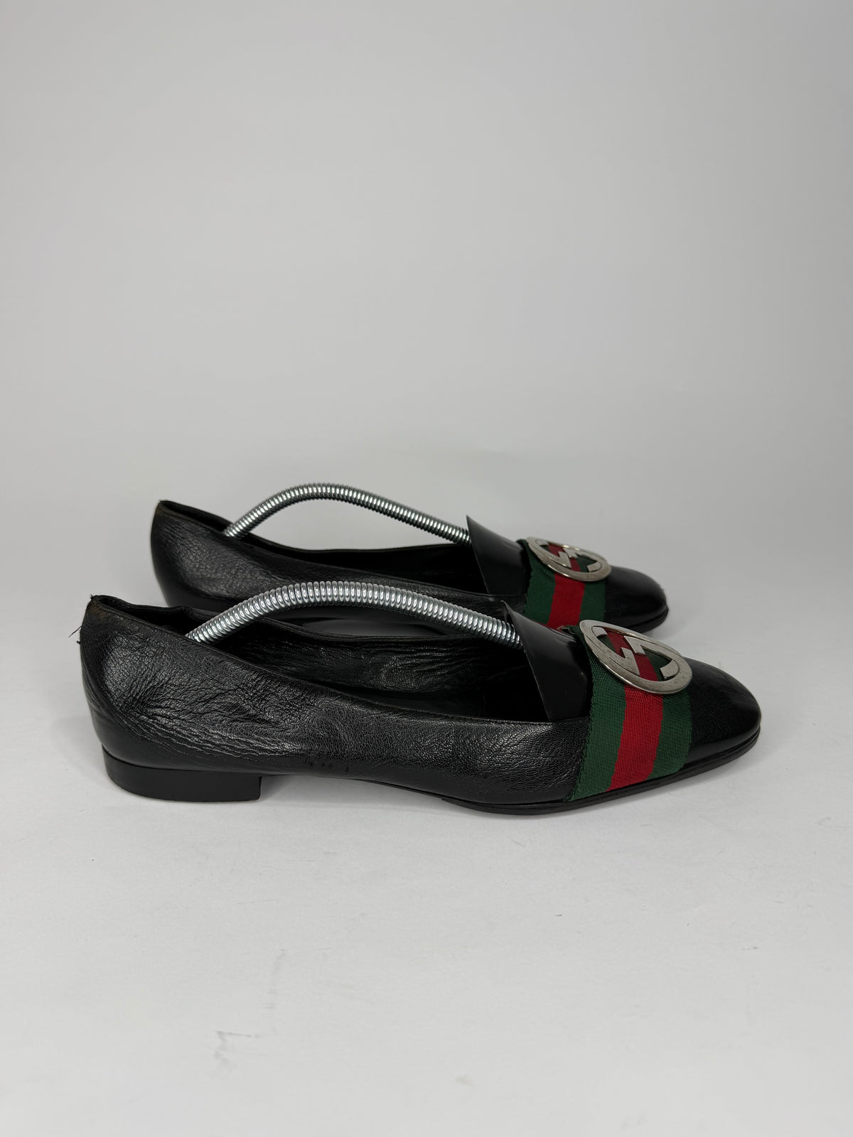 Gucci Black Leather GG Web Stripe Flats Loafers Made in Italy Size 38C
