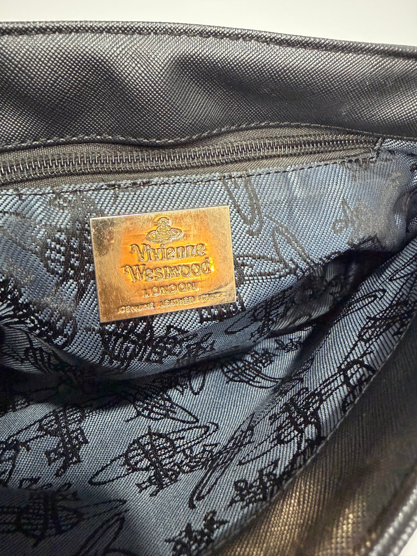 Vivienne Westwood London Black Logo Flap Shoulder Bag Crossbody Gold Chain