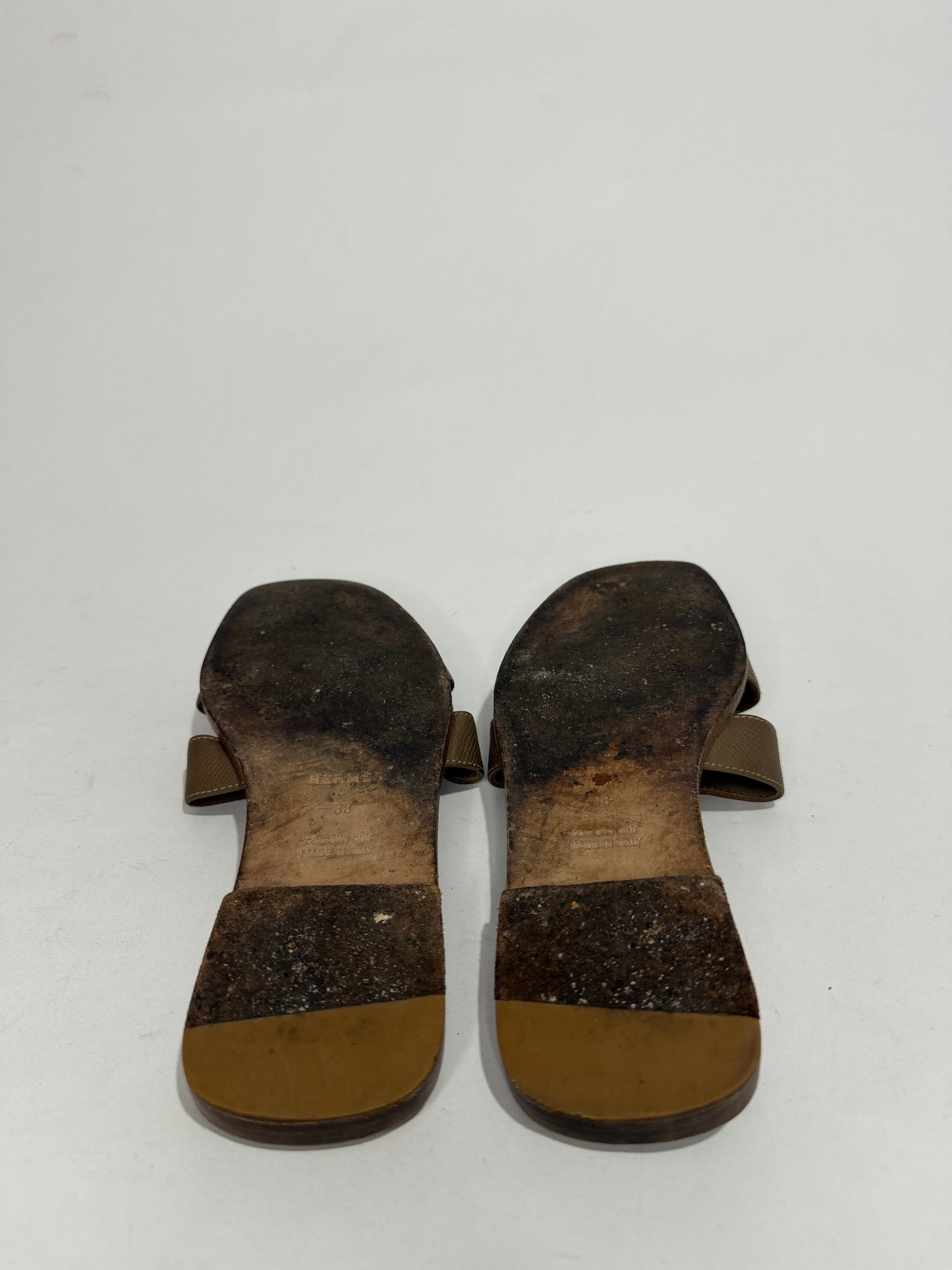 HERMES Grey Epsom Oran Sandals Size 38 EU/8 US / 5 UK